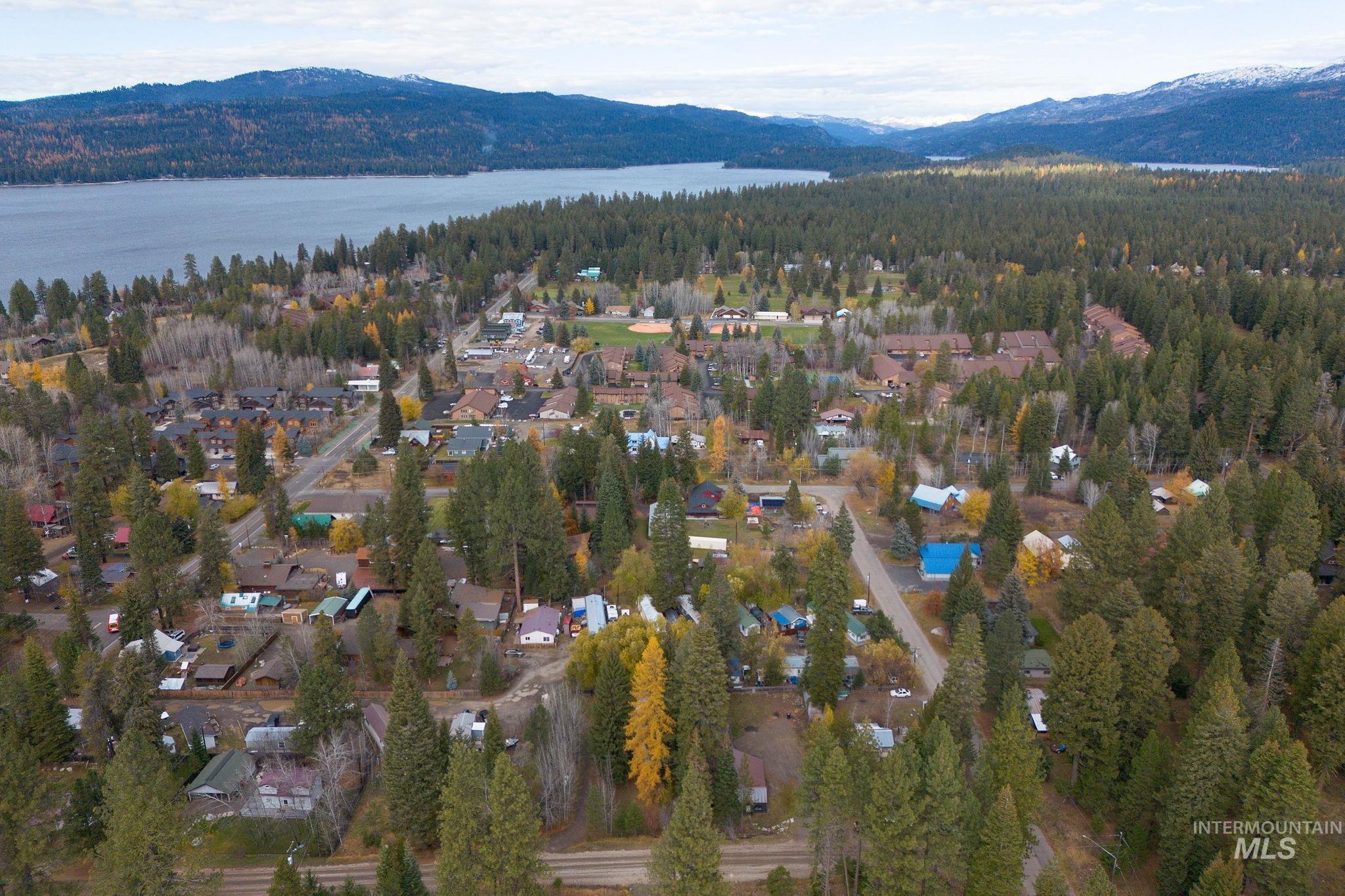 715 Spruce Street, McCall, Idaho 83638, 2 Bedrooms, 2 Bathrooms, Residential For Sale, Price $579,000,MLS 98966706