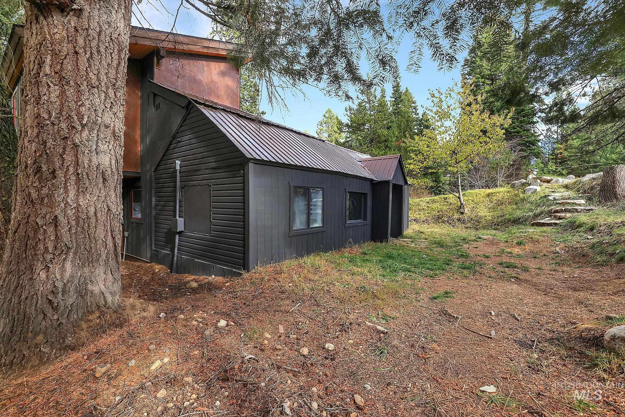 715 Spruce Street, McCall, Idaho 83638, 2 Bedrooms, 2 Bathrooms, Residential For Sale, Price $579,000,MLS 98966706