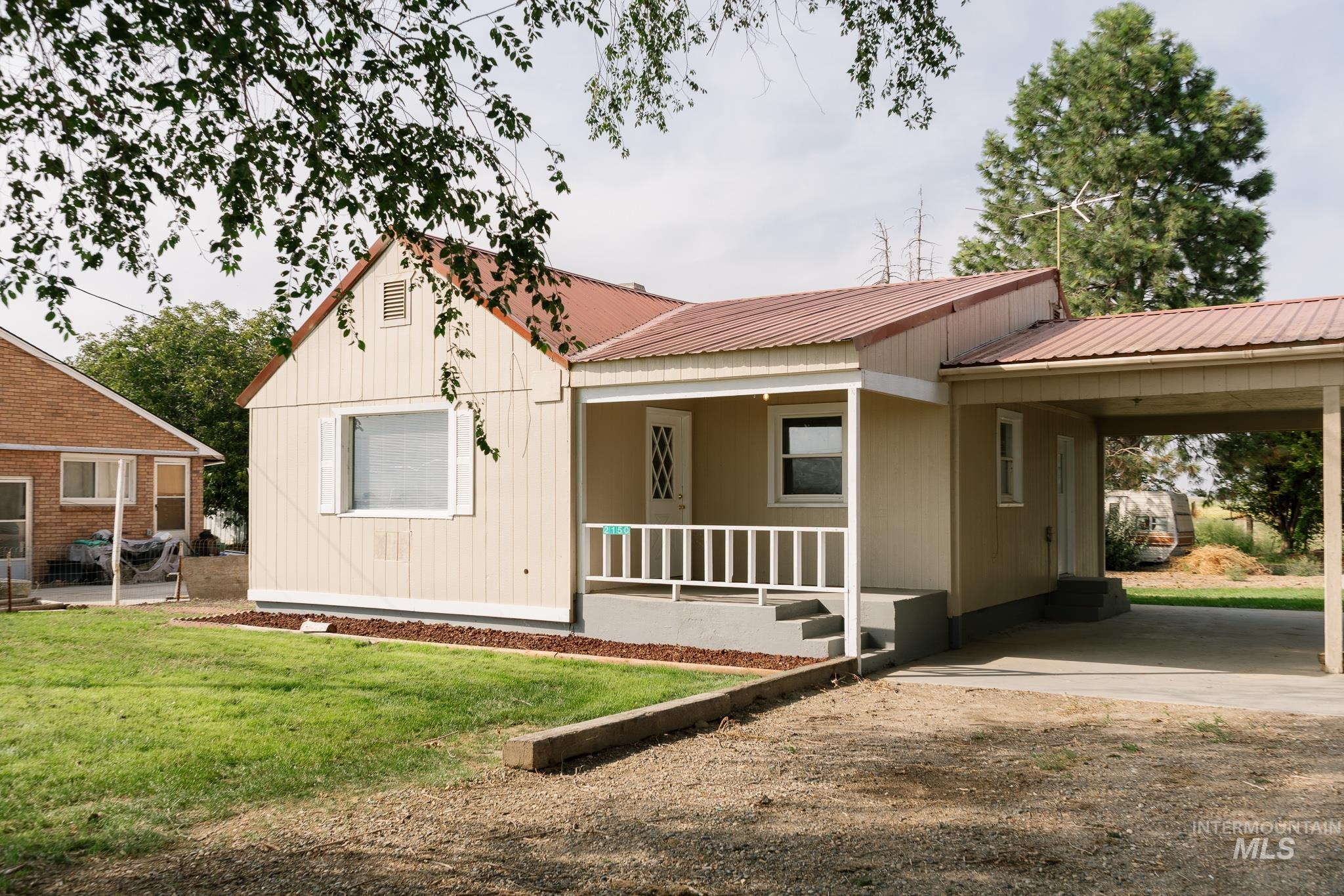 2150 Park Ave, Nyssa, Oregon 97913, 3 Bedrooms, 1.5 Bathrooms, Residential For Sale, Price $299,999,MLS 98966707