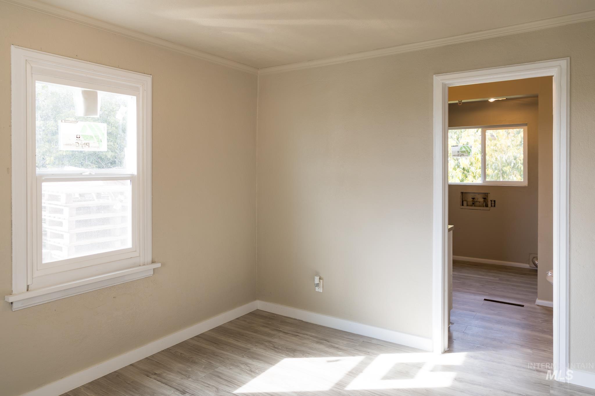 2150 Park Ave, Nyssa, Oregon 97913, 3 Bedrooms, 1.5 Bathrooms, Residential For Sale, Price $299,999,MLS 98966707