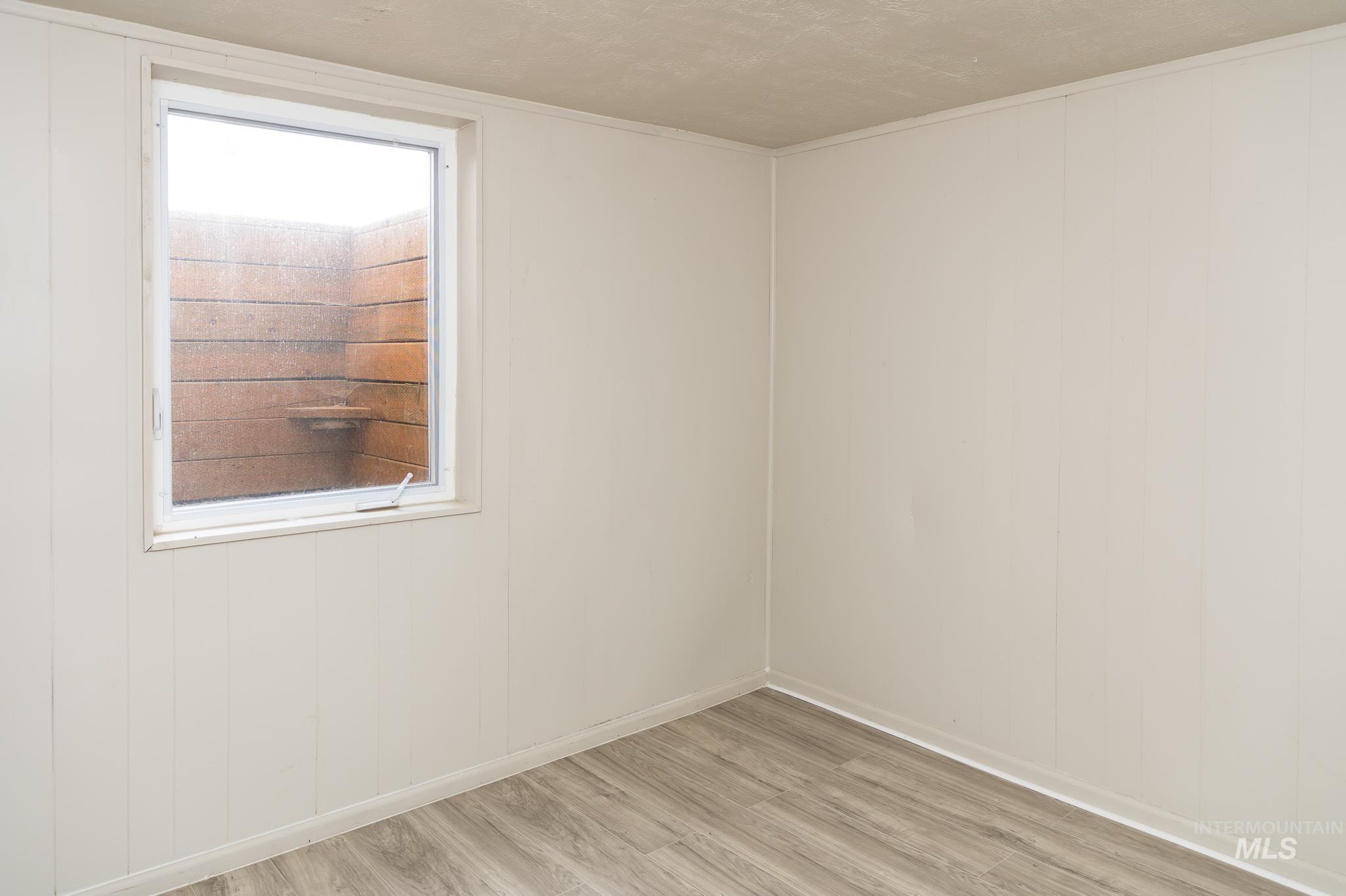 2150 Park Ave, Nyssa, Oregon 97913, 3 Bedrooms, 1.5 Bathrooms, Residential For Sale, Price $299,999,MLS 98966707