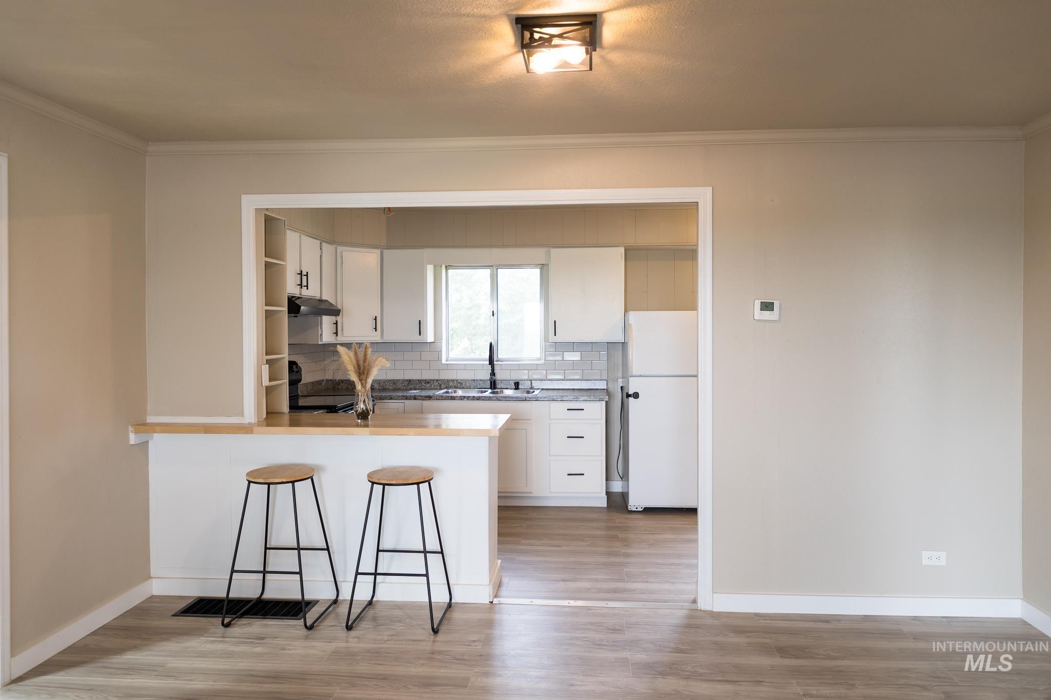 2150 Park Ave, Nyssa, Oregon 97913, 3 Bedrooms, 1.5 Bathrooms, Residential For Sale, Price $299,999,MLS 98966707