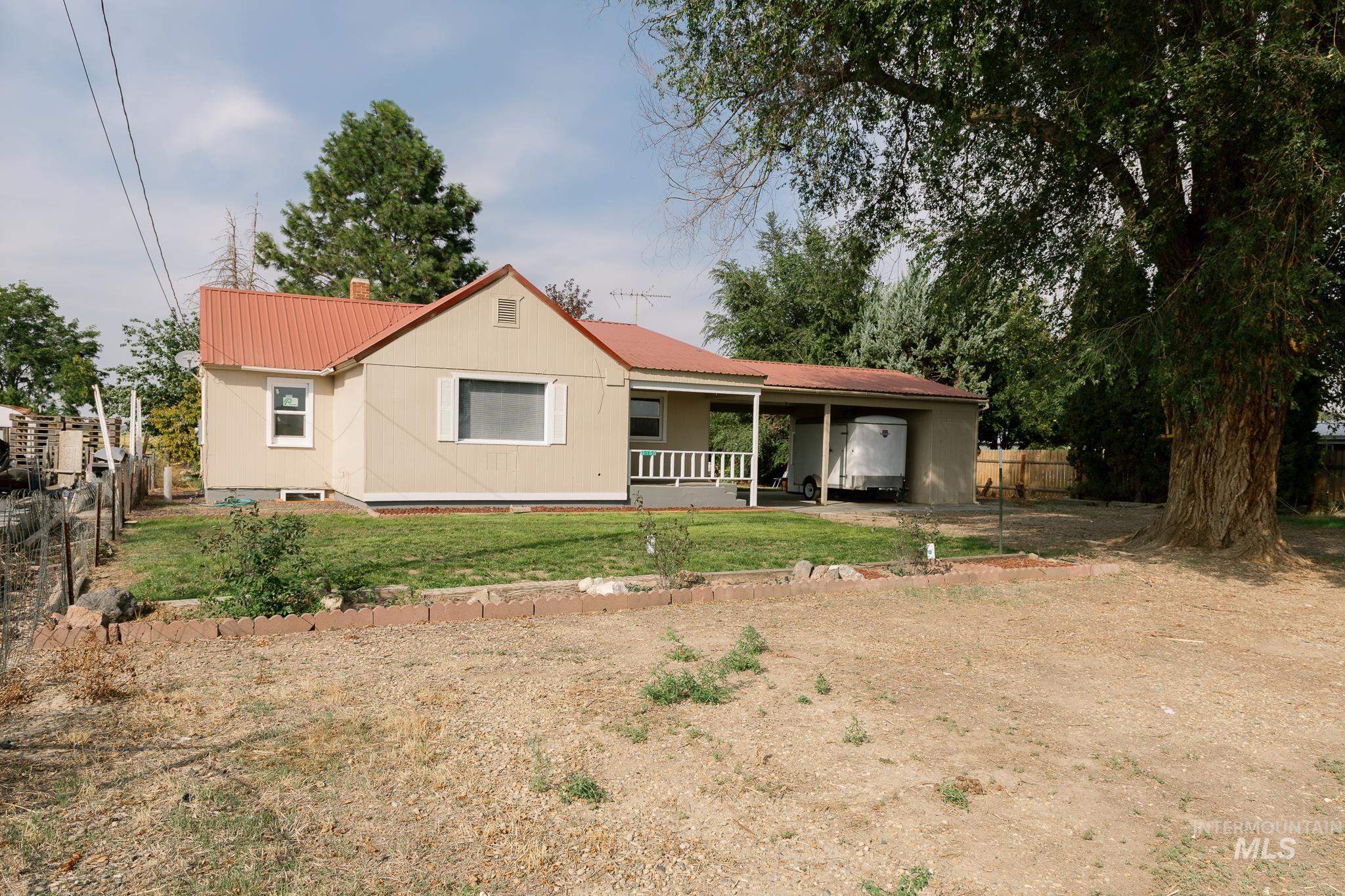 2150 Park Ave, Nyssa, Oregon 97913, 3 Bedrooms, 1.5 Bathrooms, Residential For Sale, Price $299,999,MLS 98966707