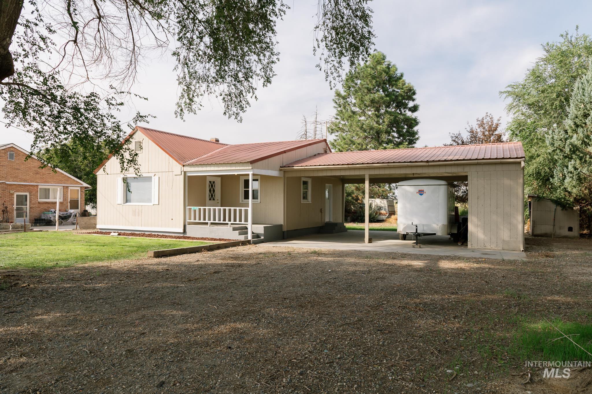 2150 Park Ave, Nyssa, Oregon 97913, 3 Bedrooms, 1.5 Bathrooms, Residential For Sale, Price $299,999,MLS 98966707