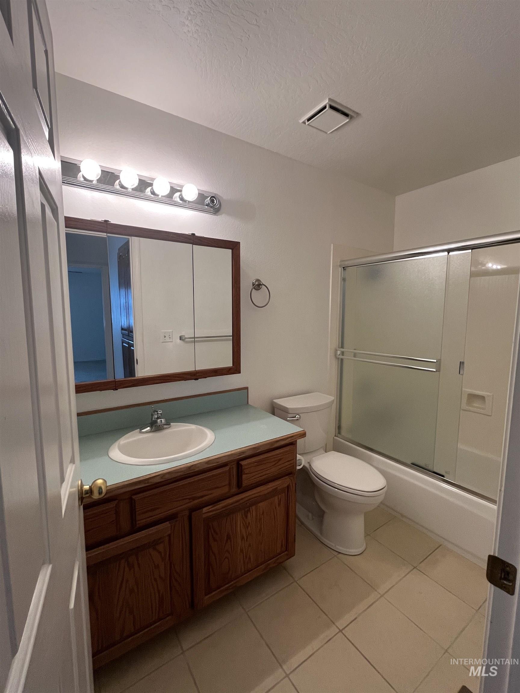 129 Country Lane Loop, Payette, Idaho 83661-9999, 2 Bedrooms, 2 Bathrooms, Residential For Sale, Price $299,900,MLS 98966711