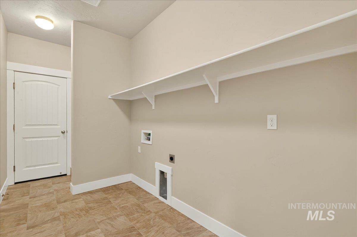 11244 W Rosette Dr, Nampa, Idaho 83686, 4 Bedrooms, 3 Bathrooms, Residential For Sale, Price $535,000,MLS 98966729