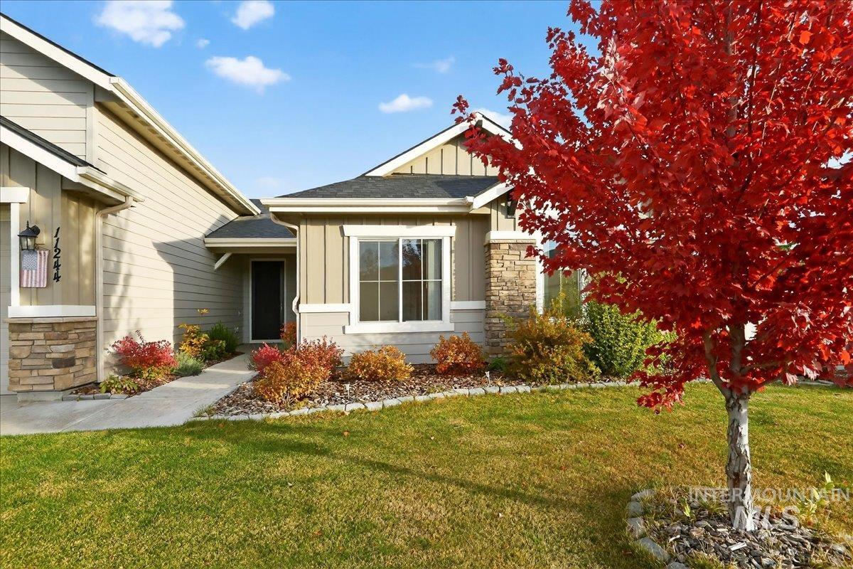 11244 W Rosette Dr, Nampa, Idaho 83686, 4 Bedrooms, 3 Bathrooms, Residential For Sale, Price $535,000,MLS 98966729