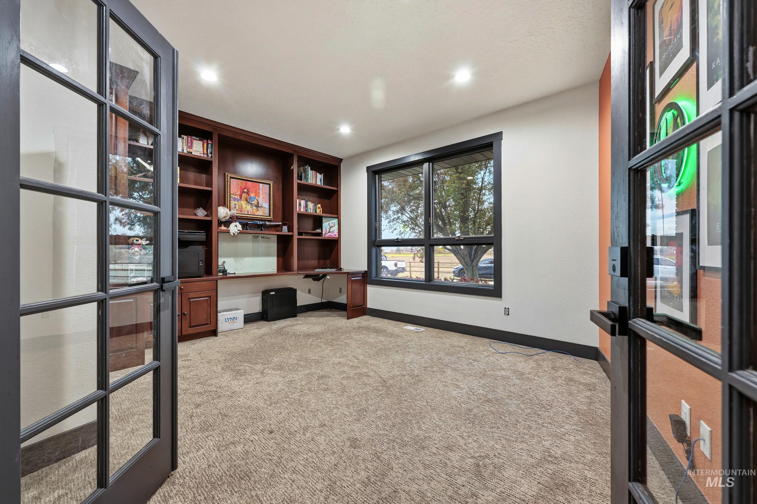 25300 Harvey Rd, Caldwell, Idaho 83607-7638, 5 Bedrooms, 3 Bathrooms, Residential For Sale, Price $1,374,939,MLS 98966745