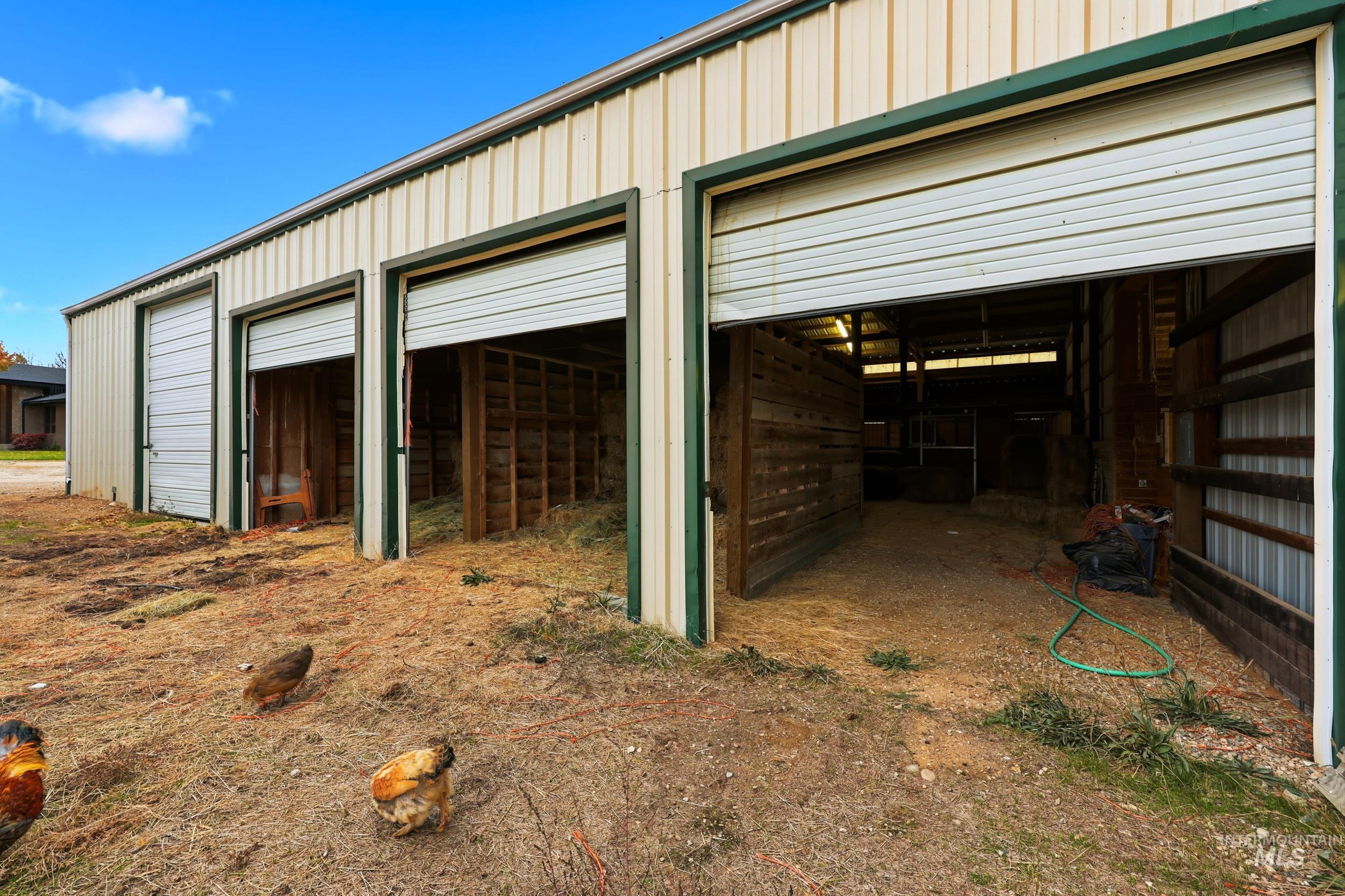 25300 Harvey Rd, Caldwell, Idaho 83607-7638, 5 Bedrooms, 3 Bathrooms, Residential For Sale, Price $1,374,939,MLS 98966745