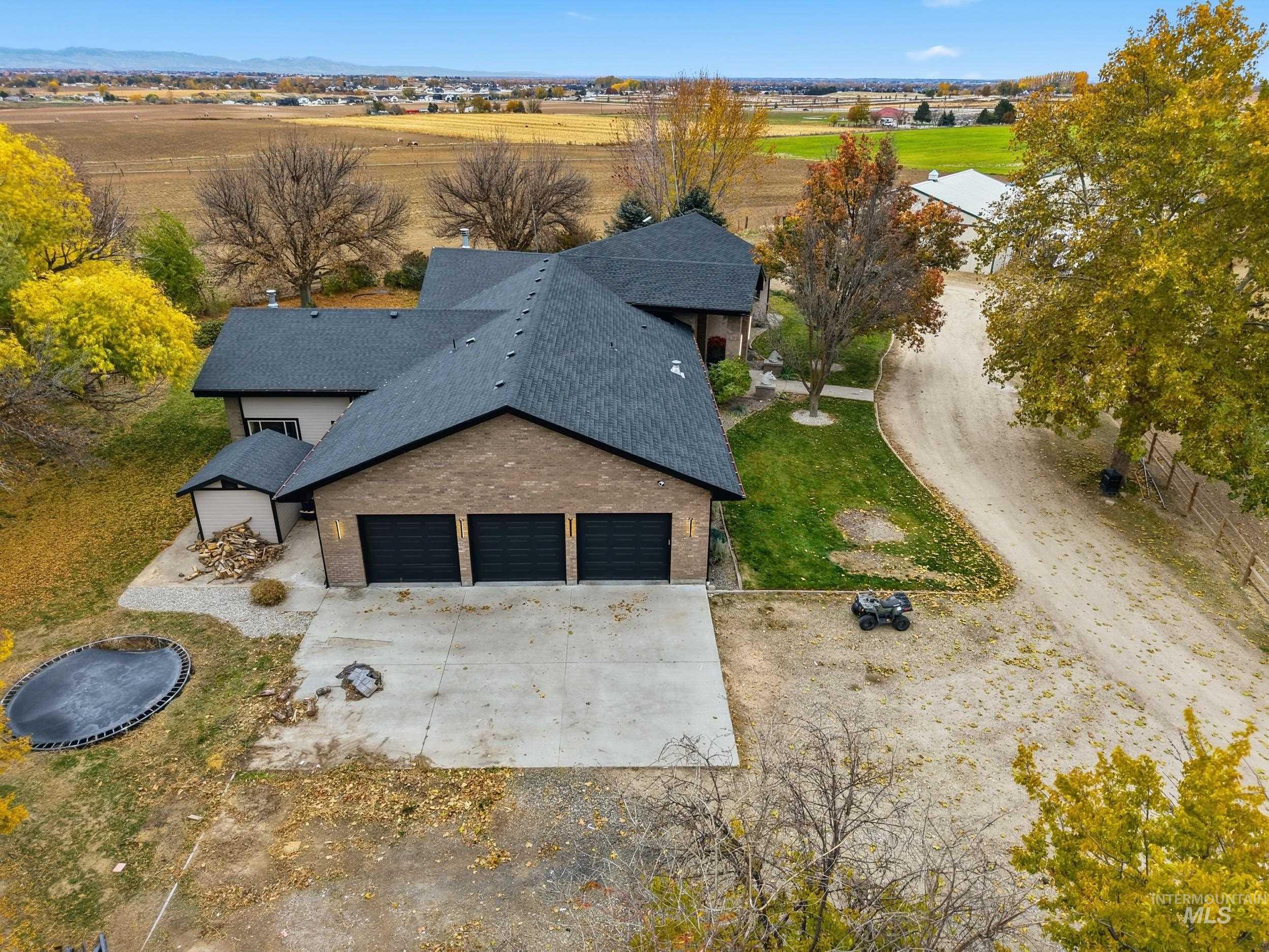 25300 Harvey Rd, Caldwell, Idaho 83607-7638, 5 Bedrooms, 3 Bathrooms, Residential For Sale, Price $1,374,939,MLS 98966745