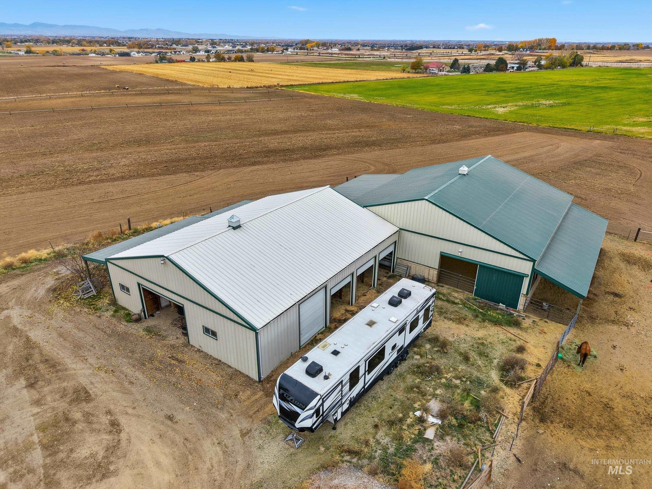 25300 Harvey Rd, Caldwell, Idaho 83607-7638, 5 Bedrooms, 3 Bathrooms, Residential For Sale, Price $1,374,939,MLS 98966745