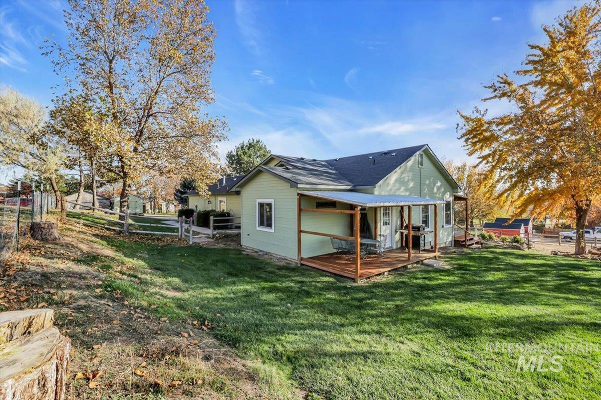 23919 Tyler Lane, Middleton, Idaho 83644, 3 Bedrooms, 2 Bathrooms, Residential For Sale, Price $719,000,MLS 98966751