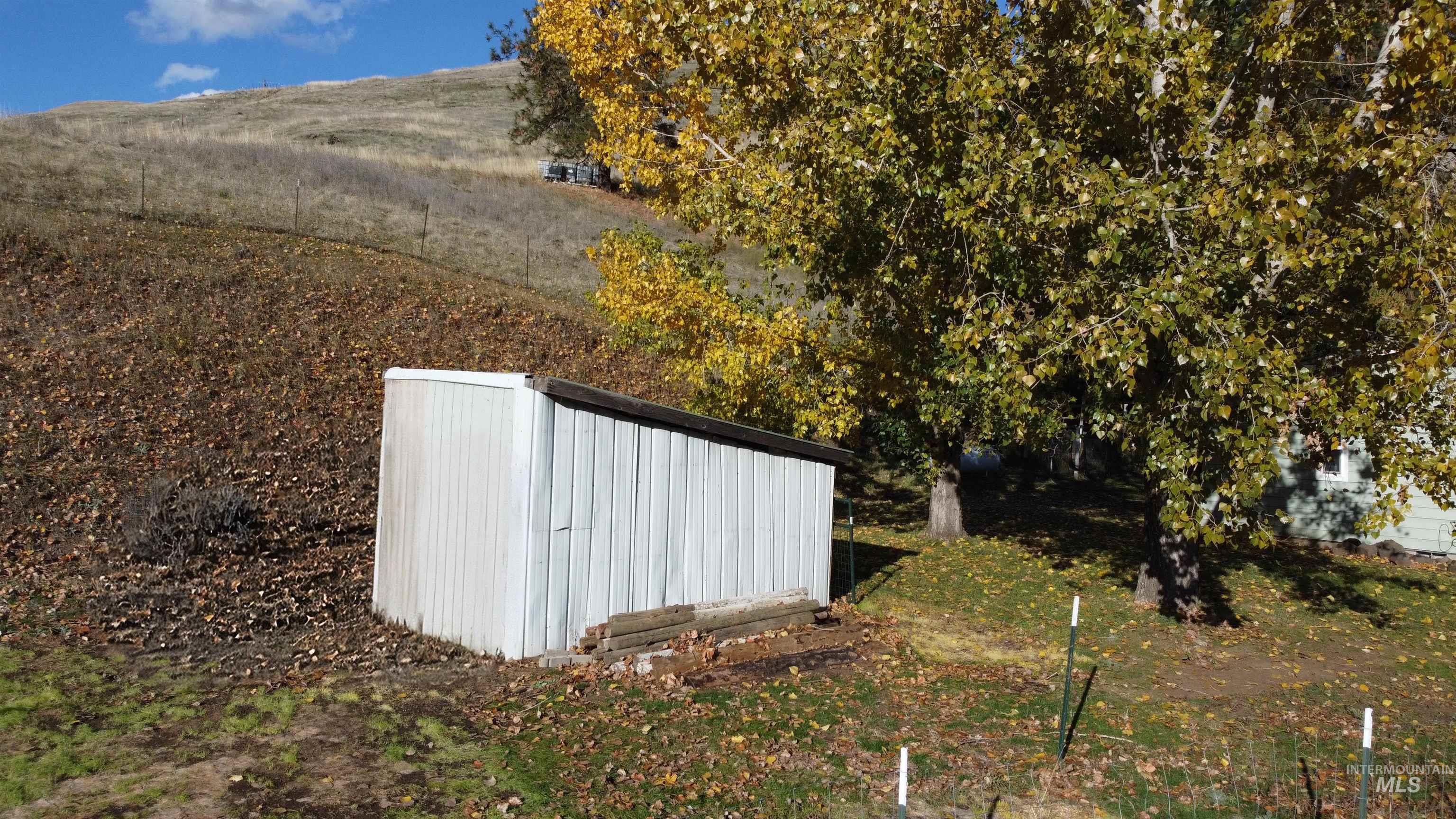 20836 Ryegrass Ln, Lenore, Idaho 83541, 3 Bedrooms, 2 Bathrooms, Residential For Sale, Price $549,000, 98966772