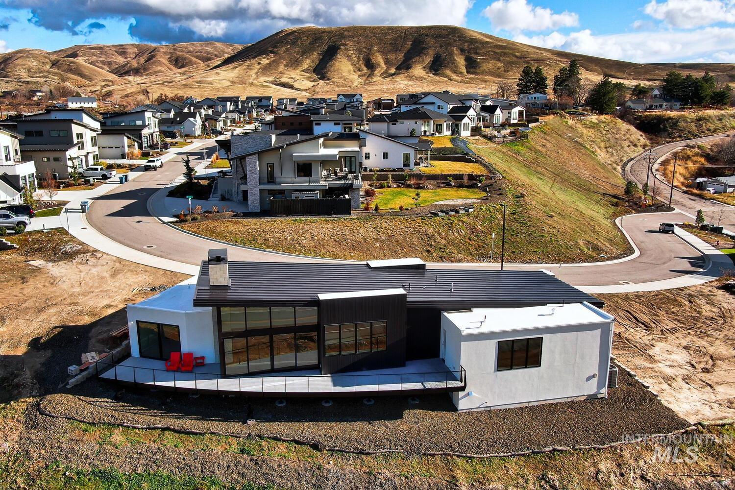 5775 S Brian Way, Boise, Idaho 83716, 3 Bedrooms, 3.5 Bathrooms, Residential For Sale, Price $1,489,000, 98966773