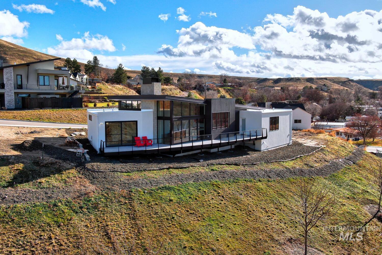 5775 S Brian Way, Boise, Idaho 83716, 3 Bedrooms, 3.5 Bathrooms, Residential For Sale, Price $1,489,000, 98966773