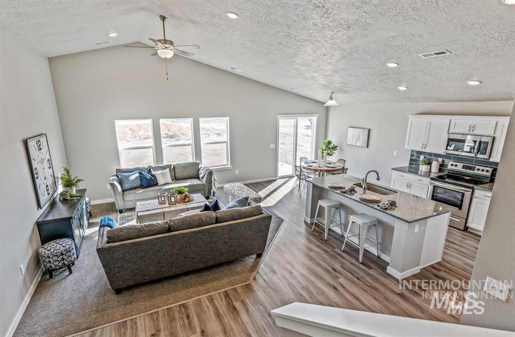 1587 SW Silverstone Ave, Mountain Home, Idaho 83647, 4 Bedrooms, 2 Bathrooms, Residential For Sale, Price $439,990, 98966785