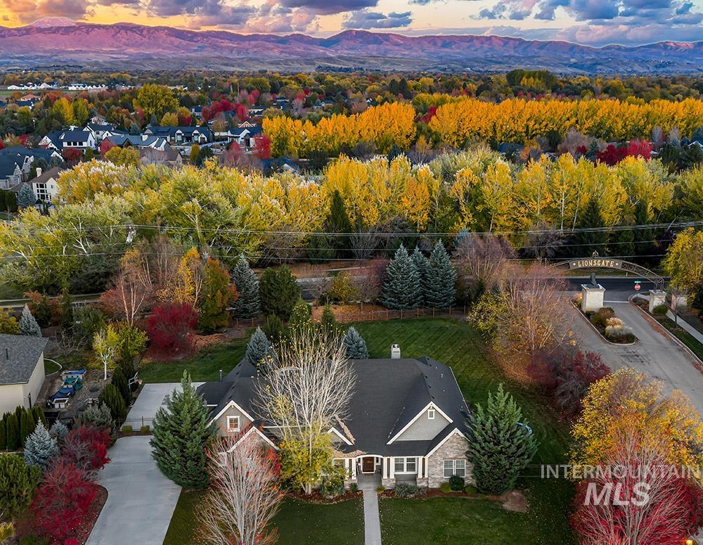 1102 N Lionbridge Ave, Eagle, Idaho 83616, 4 Bedrooms, 3.5 Bathrooms, Residential For Sale, Price $1,699,990,MLS 98966791