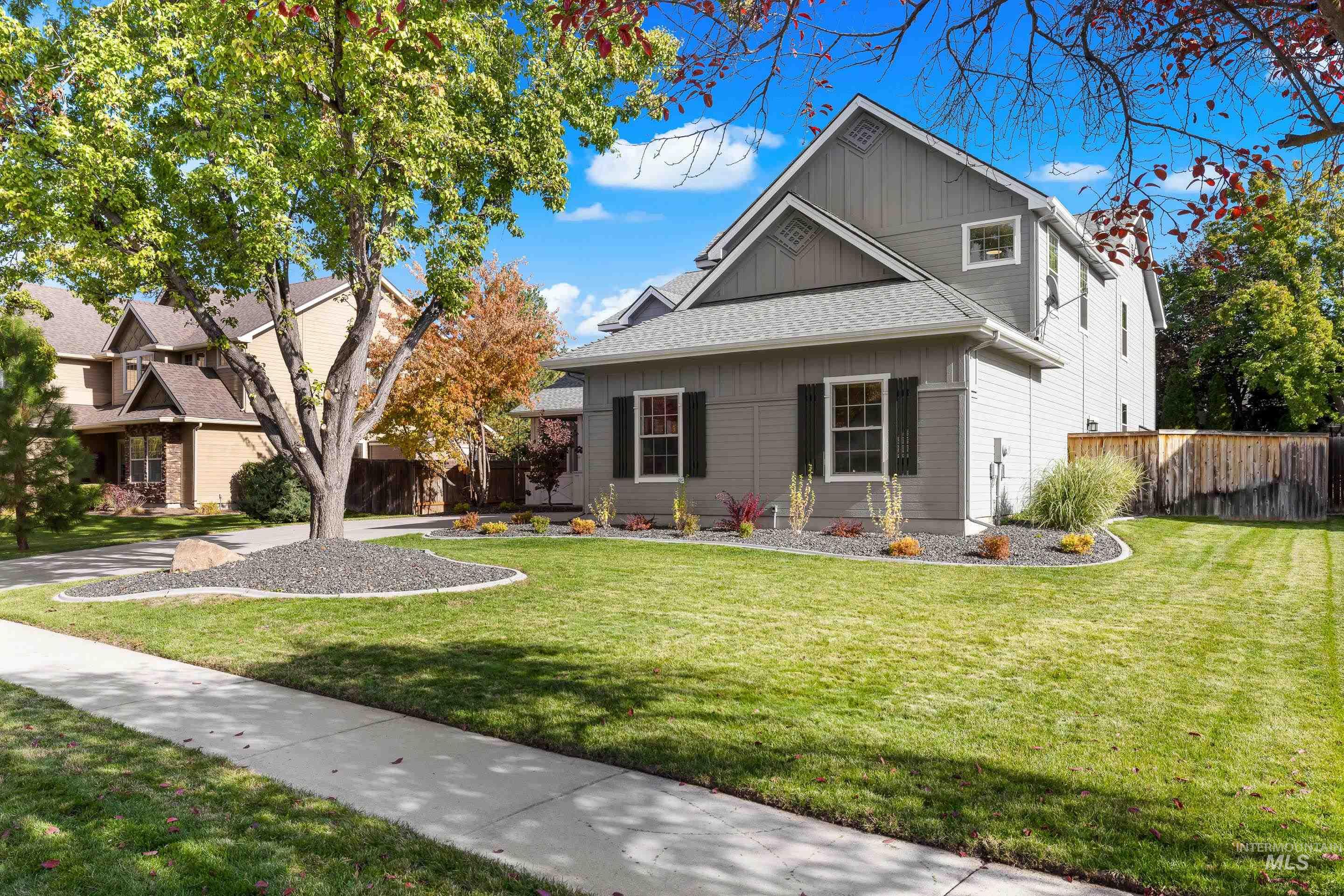 918 N Caledonia Place, Eagle, Idaho 83616, 4 Bedrooms, 2.5 Bathrooms, Residential For Sale, Price $899,900,MLS 98966806