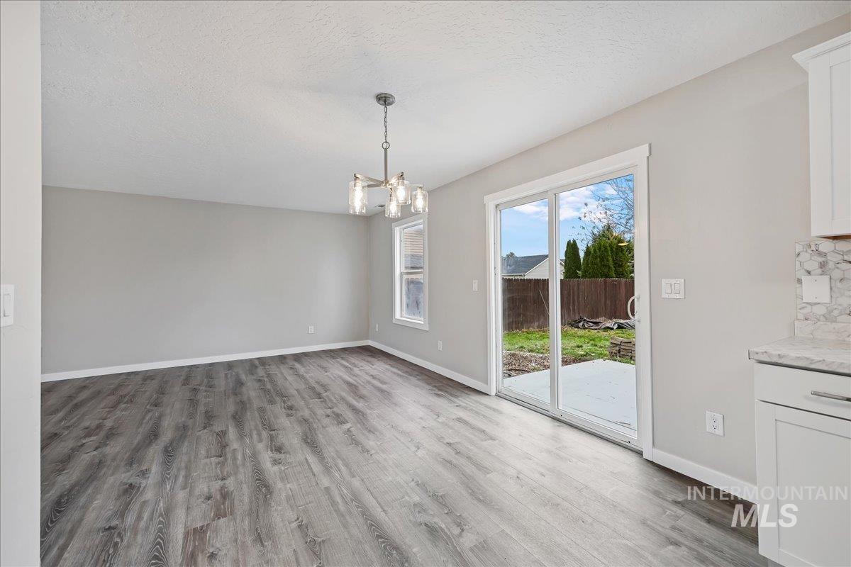 16918 Elsinore Ave, Caldwell, Idaho 83607, 4 Bedrooms, 2.5 Bathrooms, Residential For Sale, Price $389,000,MLS 98966813