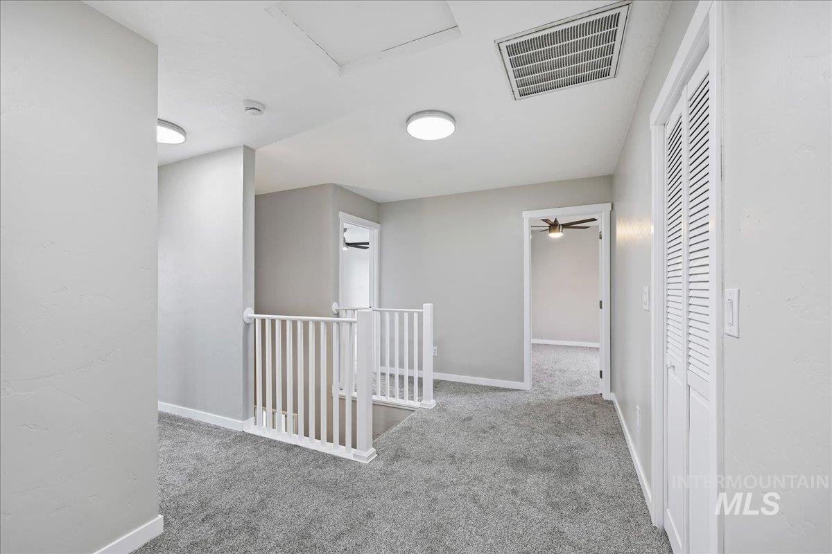 16918 Elsinore Ave, Caldwell, Idaho 83607, 4 Bedrooms, 2.5 Bathrooms, Residential For Sale, Price $389,000,MLS 98966813