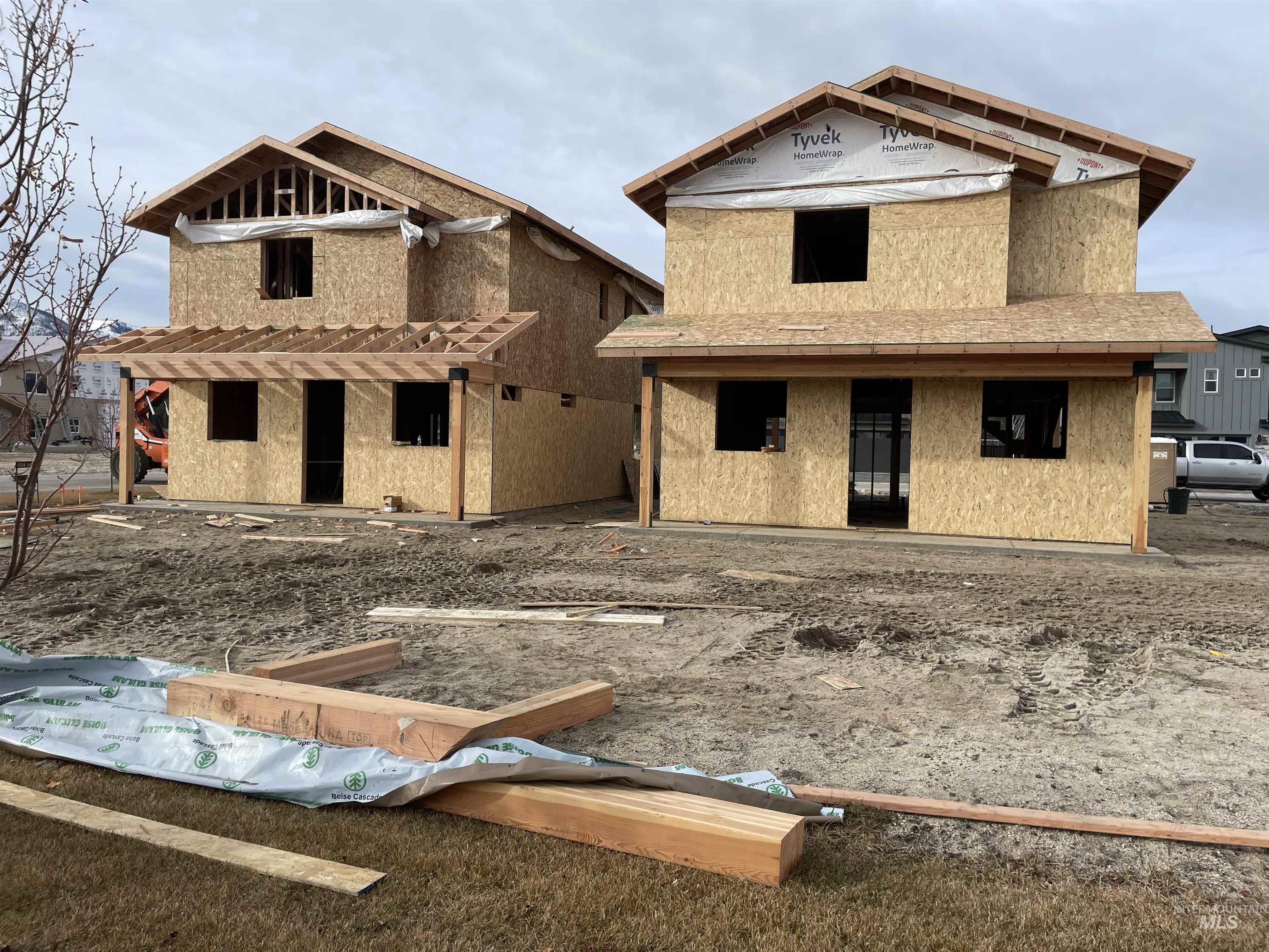 12 North Creek Way, Cascade, Idaho 83611, 3 Bedrooms, 3 Bathrooms, Residential For Sale, Price $549,000,MLS 98966823