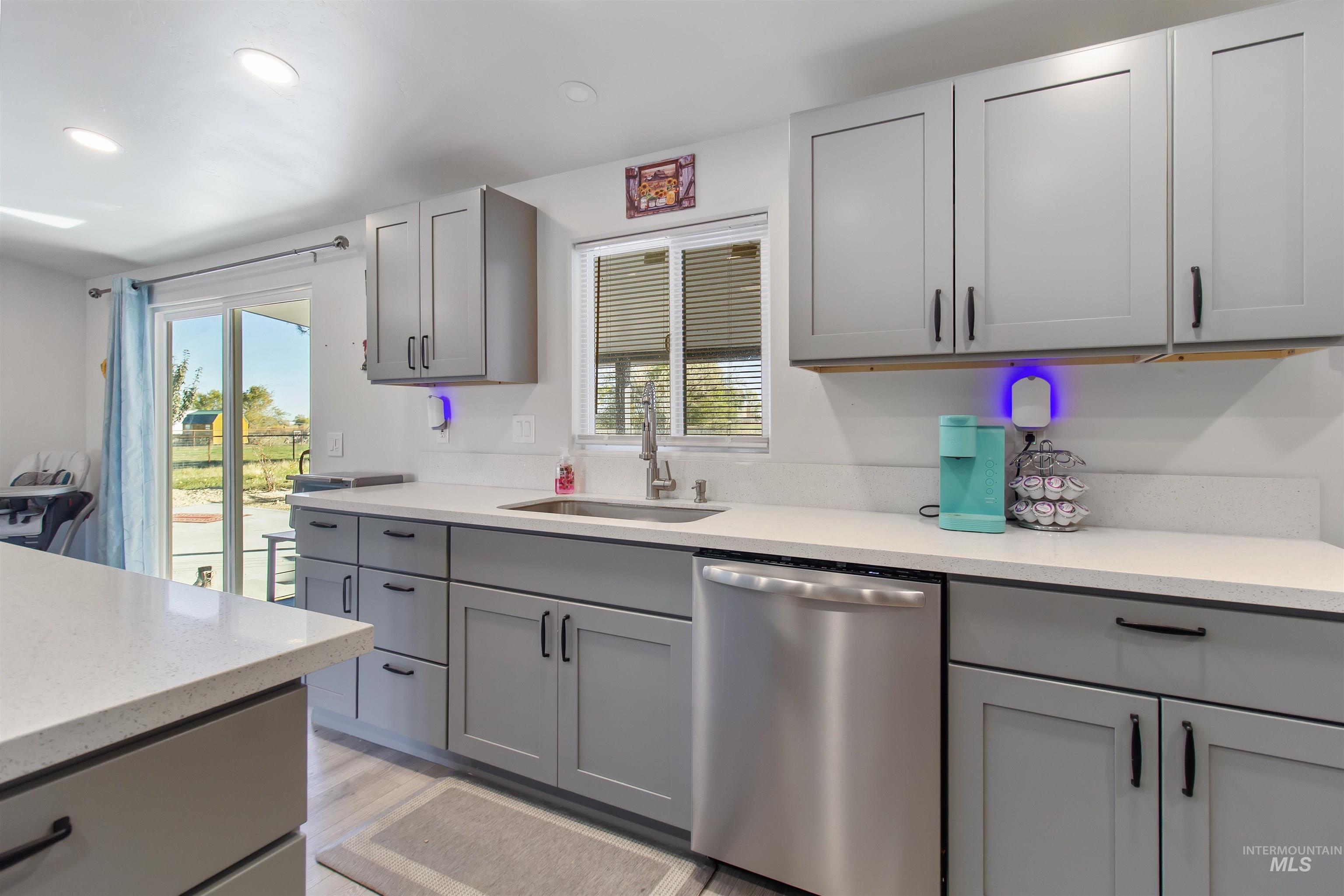 3582 N 3230 E, Kimberly, Idaho 83341, 3 Bedrooms, 2 Bathrooms, Residential For Sale, Price $415,000,MLS 98966858