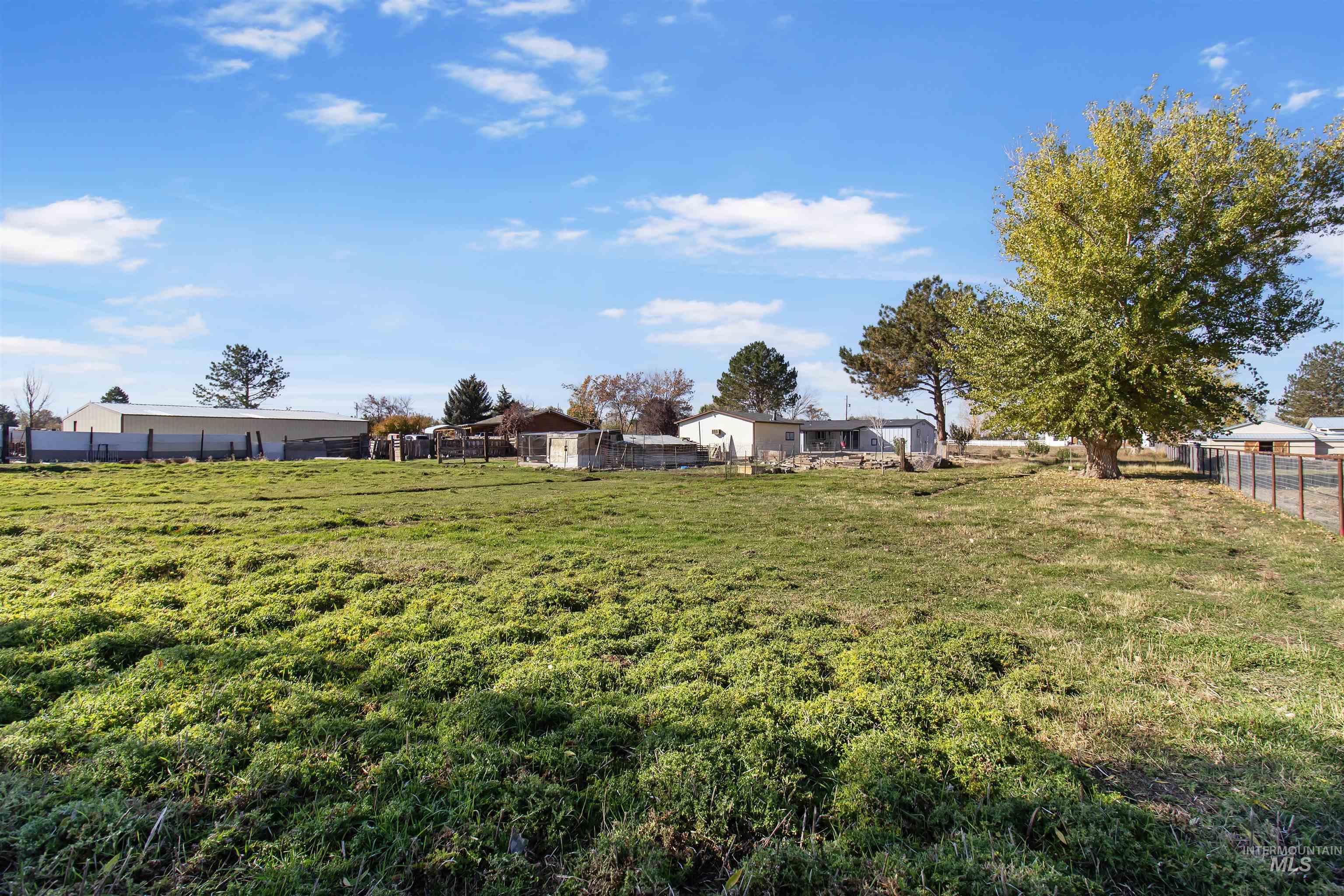 3582 N 3230 E, Kimberly, Idaho 83341, 3 Bedrooms, 2 Bathrooms, Residential For Sale, Price $415,000,MLS 98966858