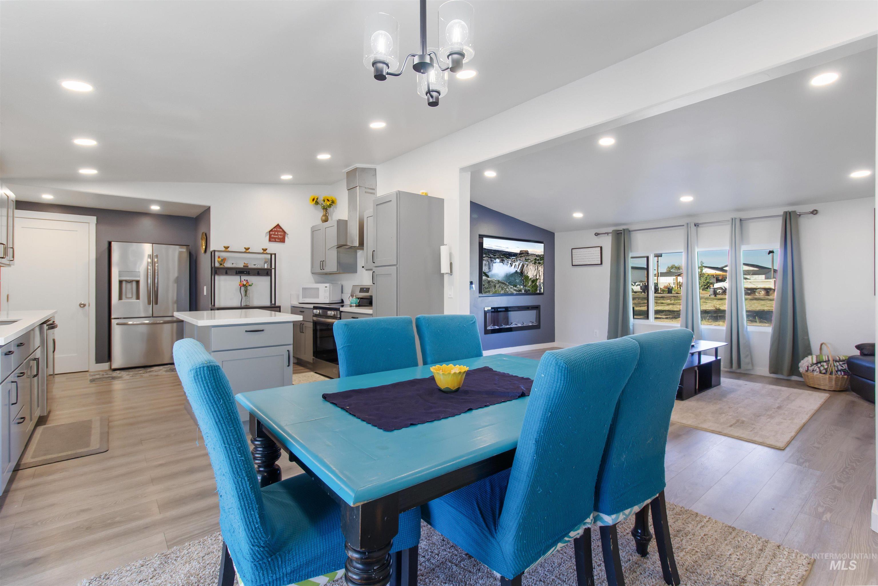 3582 N 3230 E, Kimberly, Idaho 83341, 3 Bedrooms, 2 Bathrooms, Residential For Sale, Price $415,000,MLS 98966858