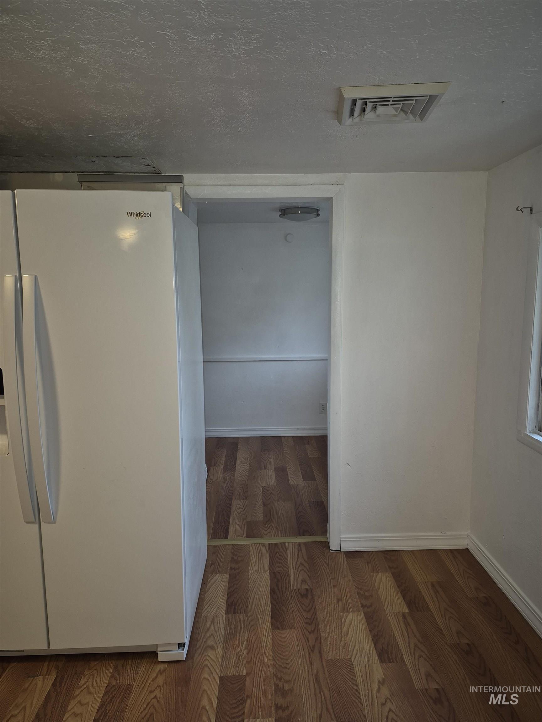 403 16th Ave E, Jerome, Idaho 83338, 4 Bedrooms, 2 Bathrooms, Residential For Sale, Price $339,900,MLS 98966875