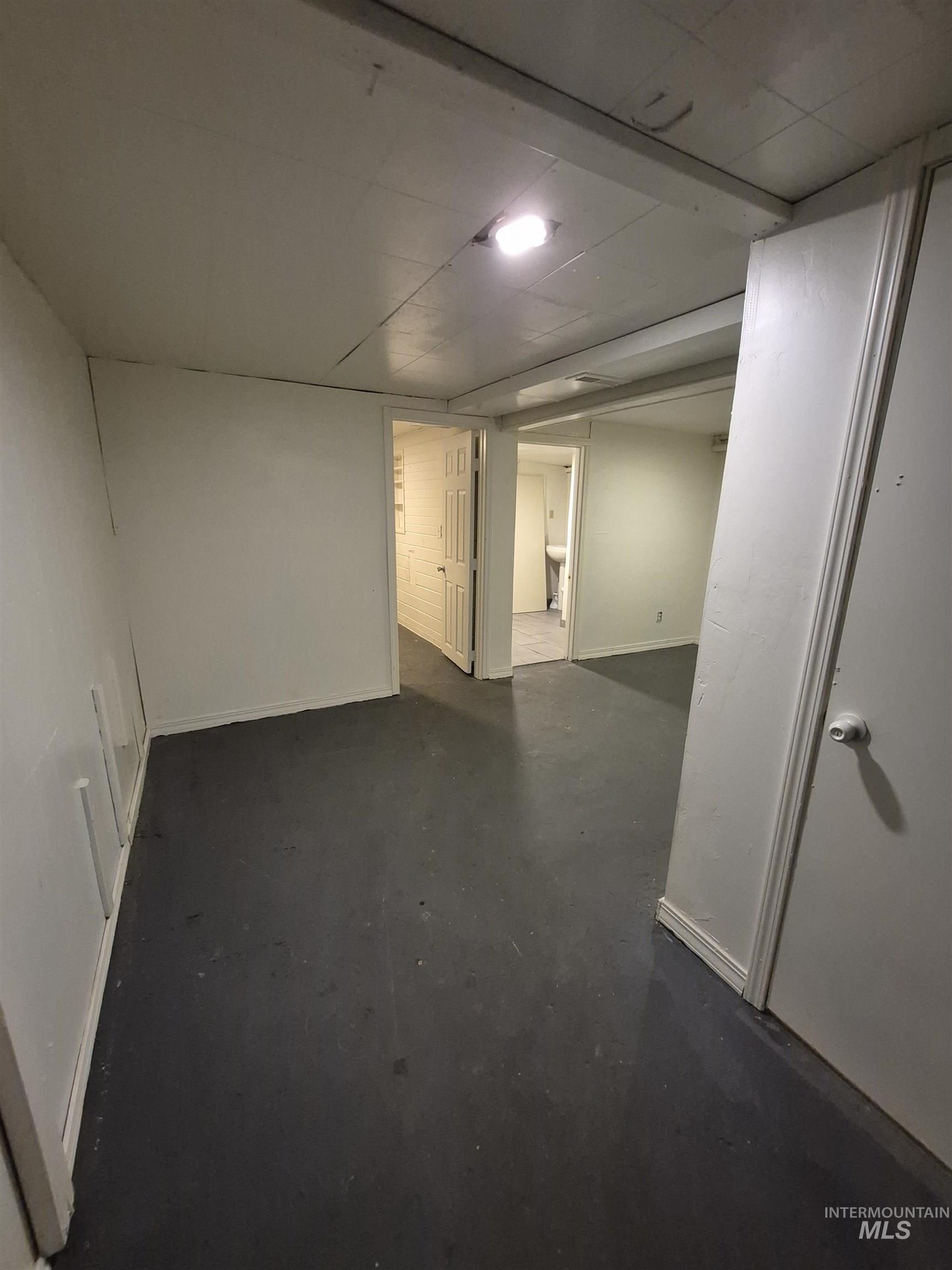 403 16th Ave E, Jerome, Idaho 83338, 4 Bedrooms, 2 Bathrooms, Residential For Sale, Price $339,900,MLS 98966875