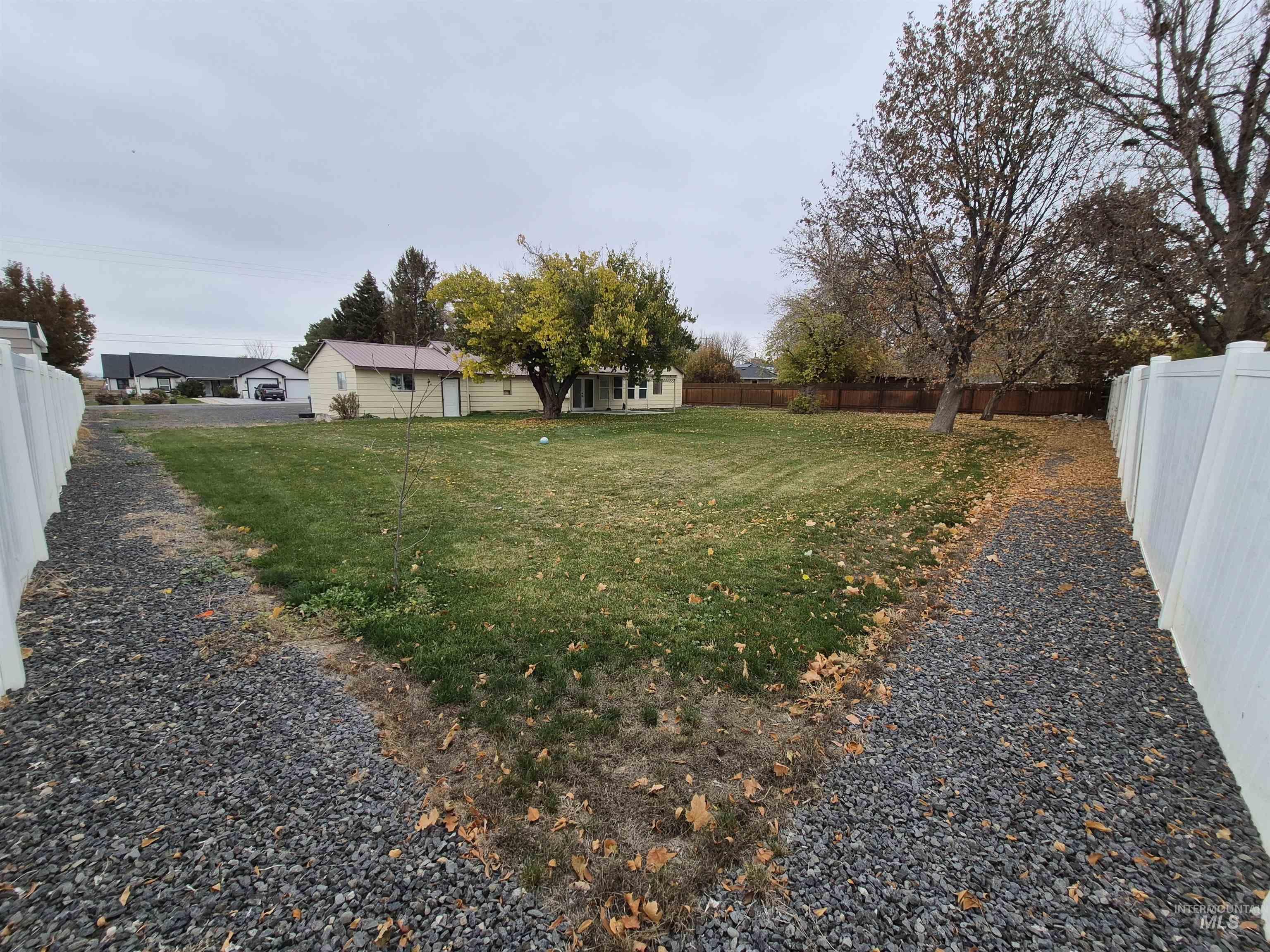 403 16th Ave E, Jerome, Idaho 83338, 4 Bedrooms, 2 Bathrooms, Residential For Sale, Price $339,900,MLS 98966875