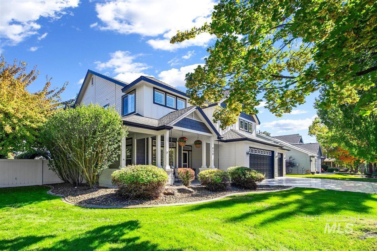 650 N Clearpoint Way, Eagle, Idaho 83616-7207, 5 Bedrooms, 3 Bathrooms, Residential For Sale, Price $935,000,MLS 98966881