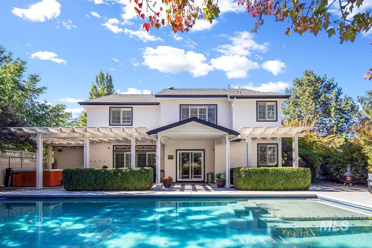 650 N Clearpoint Way, Eagle, Idaho 83616-7207, 5 Bedrooms, 3 Bathrooms, Residential For Sale, Price $935,000,MLS 98966881