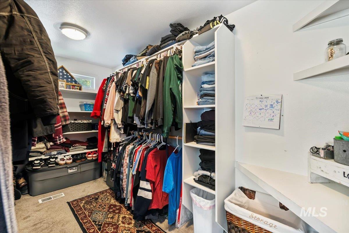 2120 S Cleveland Street, Boise, Idaho 83705, 6 Bedrooms, 2 Bathrooms, Residential For Sale, Price $550,999,MLS 98966886