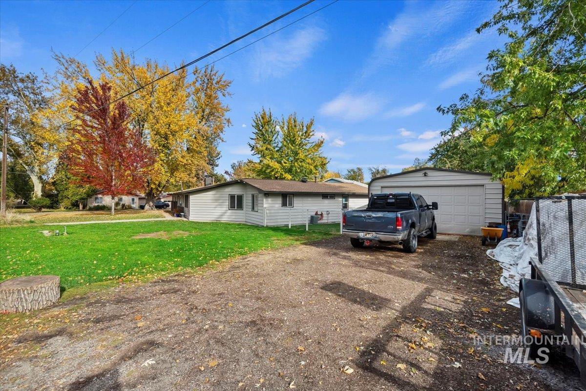 2120 S Cleveland Street, Boise, Idaho 83705, 6 Bedrooms, 2 Bathrooms, Residential For Sale, Price $550,999,MLS 98966886