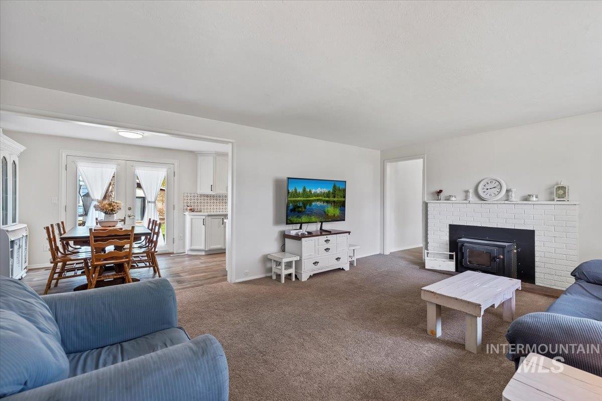 2120 S Cleveland Street, Boise, Idaho 83705, 6 Bedrooms, 2 Bathrooms, Residential For Sale, Price $550,999,MLS 98966886