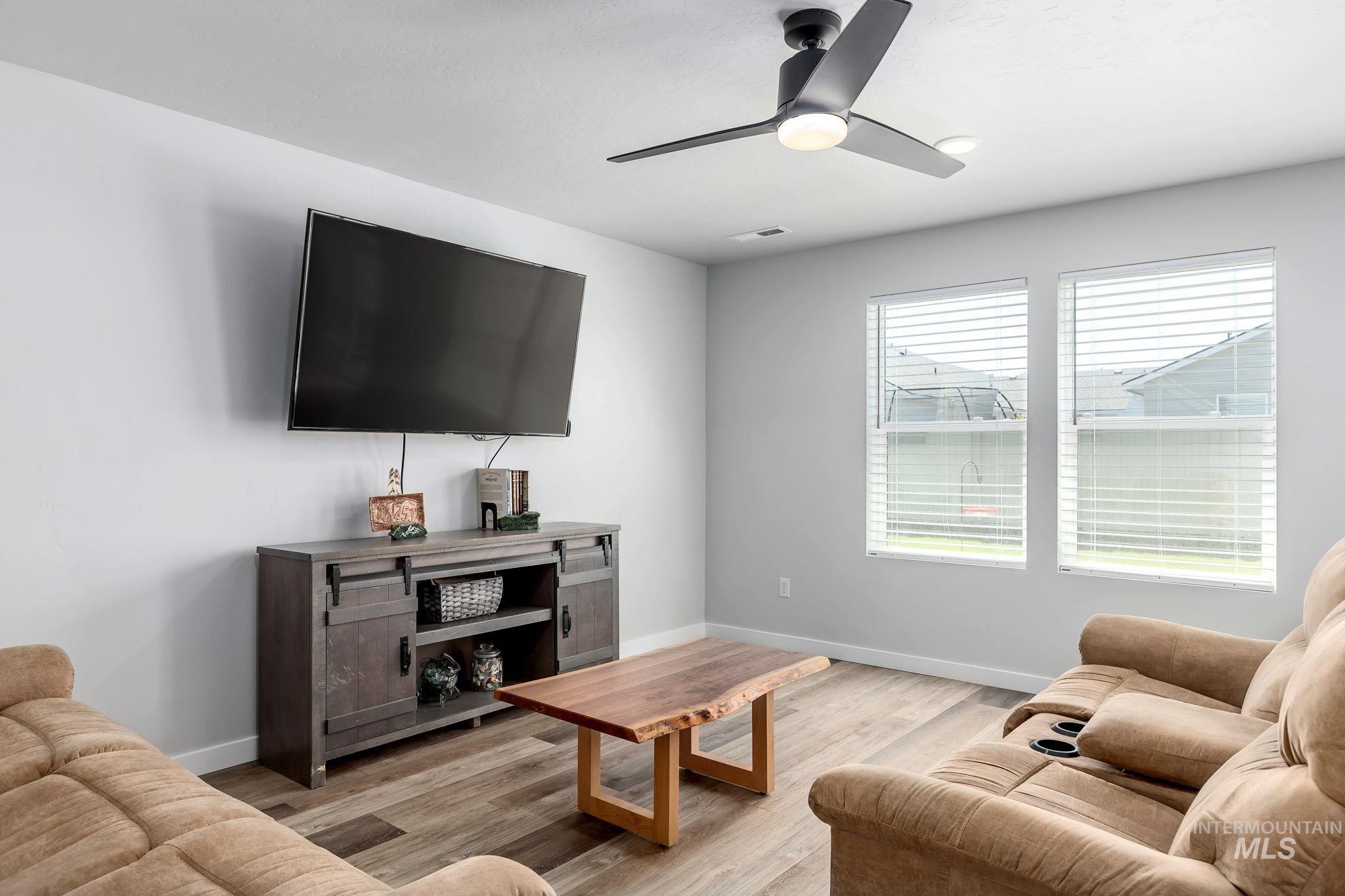 6039 W Mikonos St, Meridian, Idaho 83646, 3 Bedrooms, 2.5 Bathrooms, Residential For Sale, Price $449,900,MLS 98966889