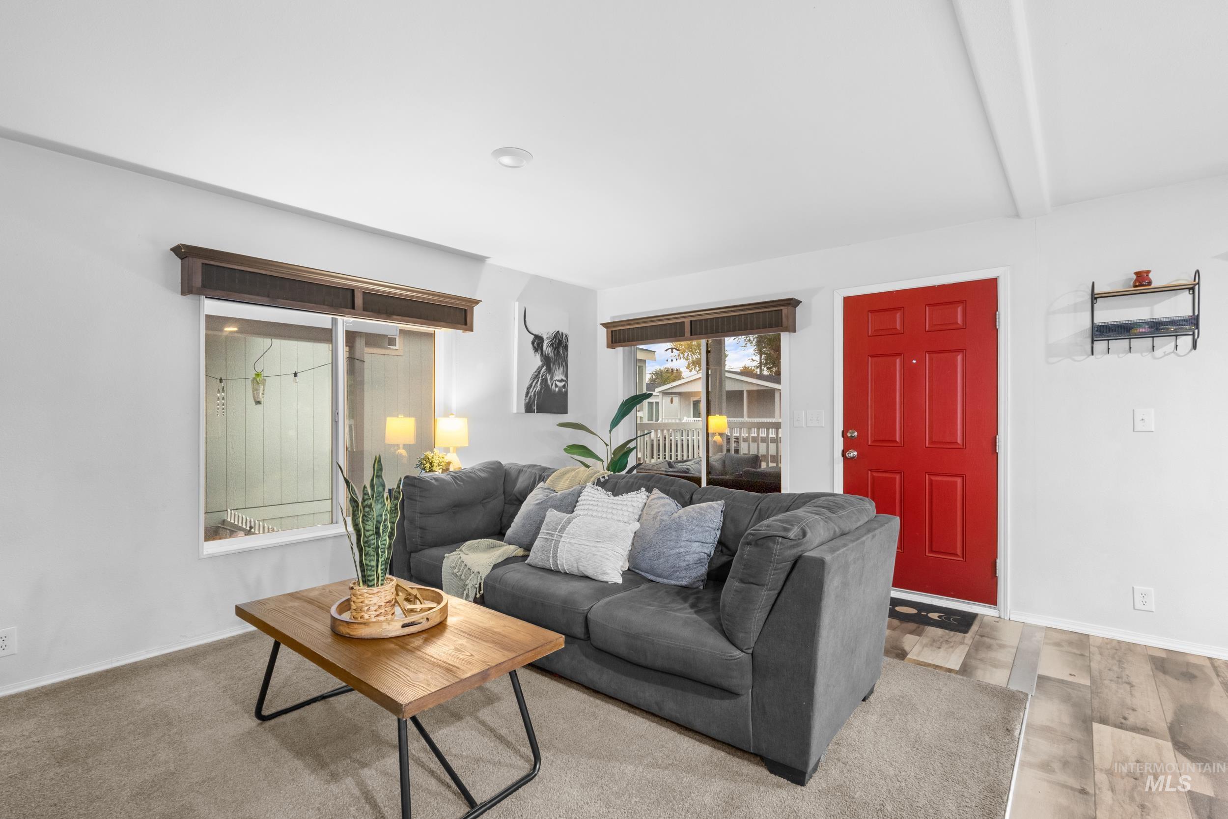 208 E 44th, Garden City, Idaho 83714, 3 Bedrooms, 2 Bathrooms, Residential For Sale, Price $166,000,MLS 98966895