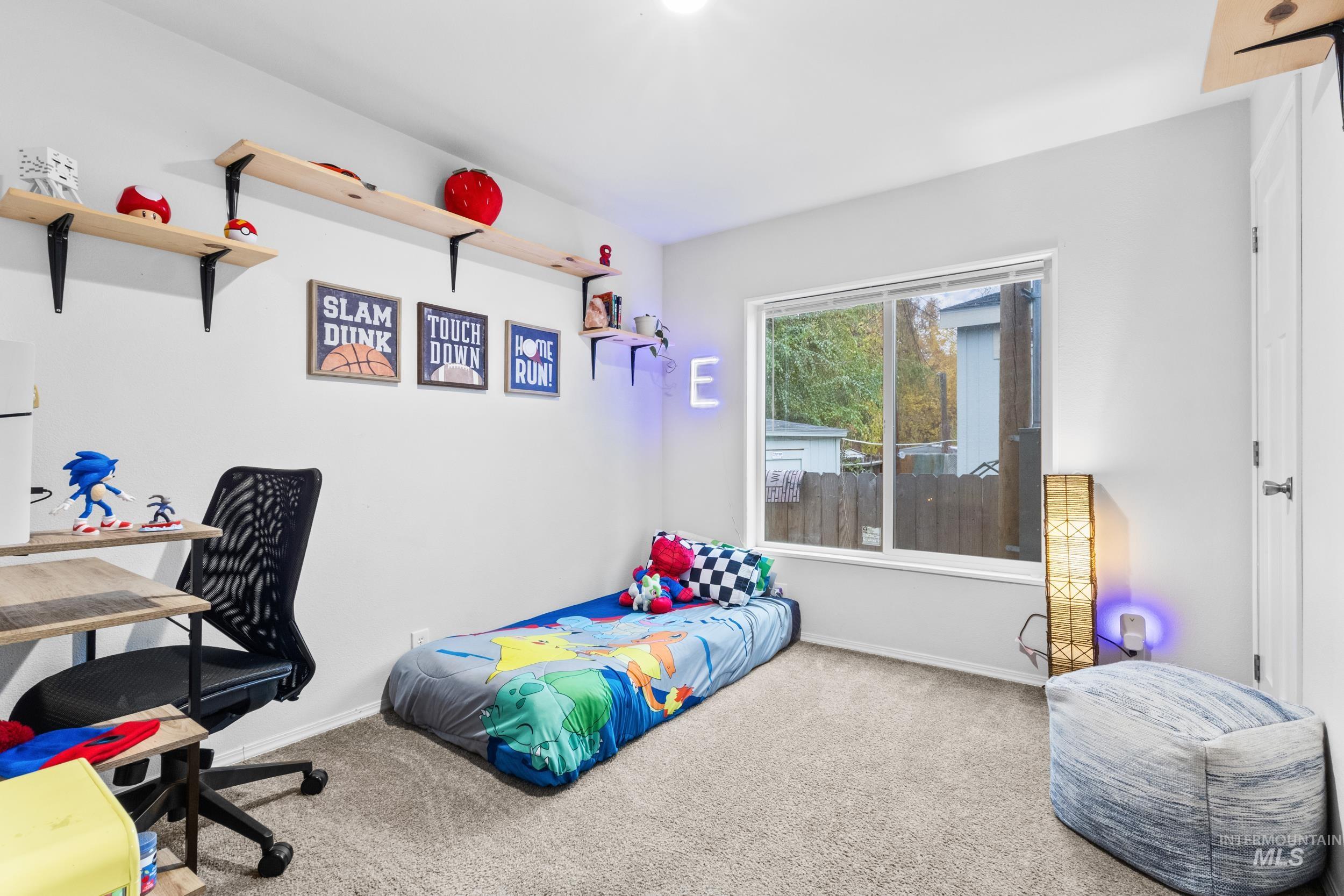 208 E 44th, Garden City, Idaho 83714, 3 Bedrooms, 2 Bathrooms, Residential For Sale, Price $166,000,MLS 98966895