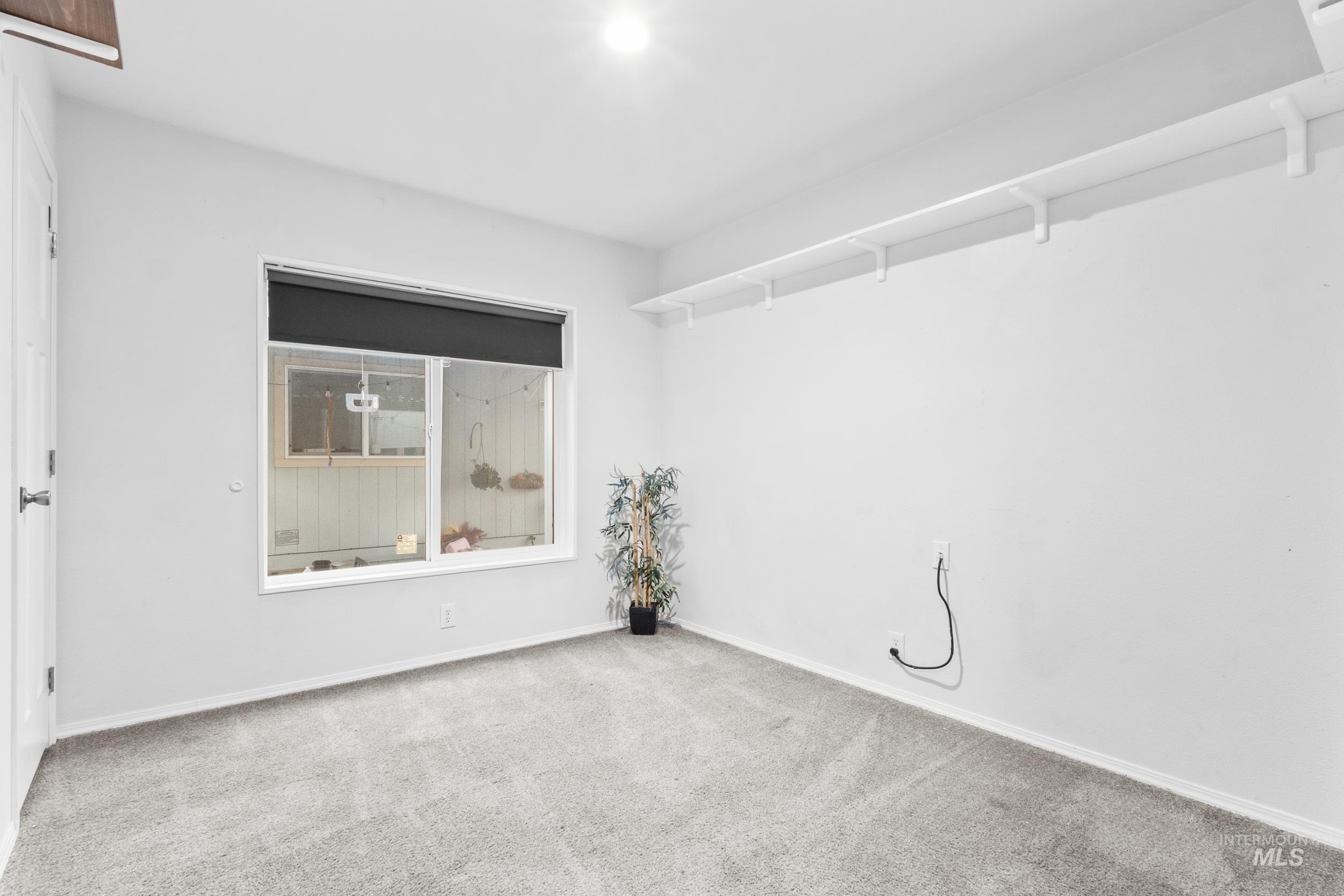 208 E 44th, Garden City, Idaho 83714, 3 Bedrooms, 2 Bathrooms, Residential For Sale, Price $166,000,MLS 98966895