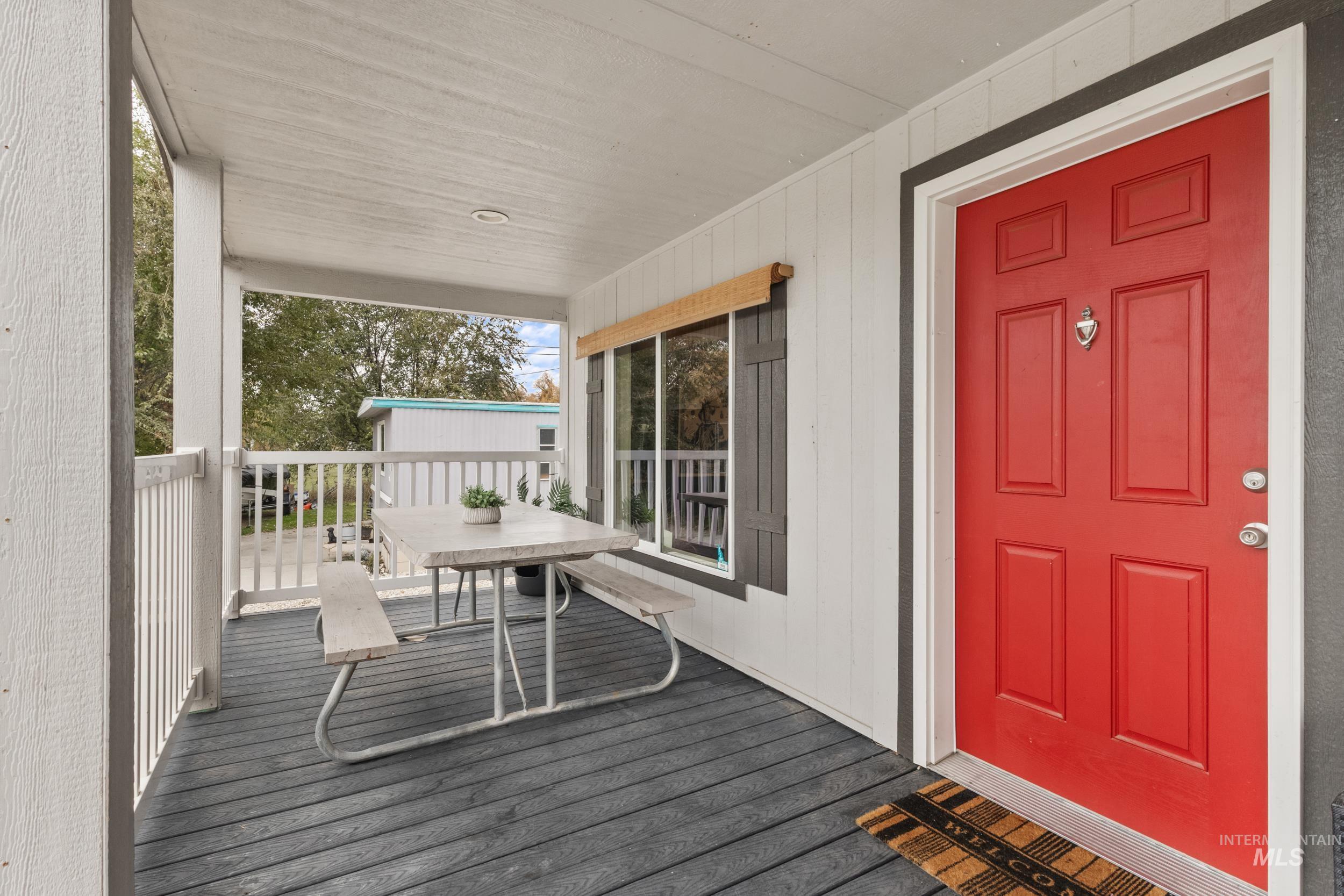 208 E 44th, Garden City, Idaho 83714, 3 Bedrooms, 2 Bathrooms, Residential For Sale, Price $166,000,MLS 98966895