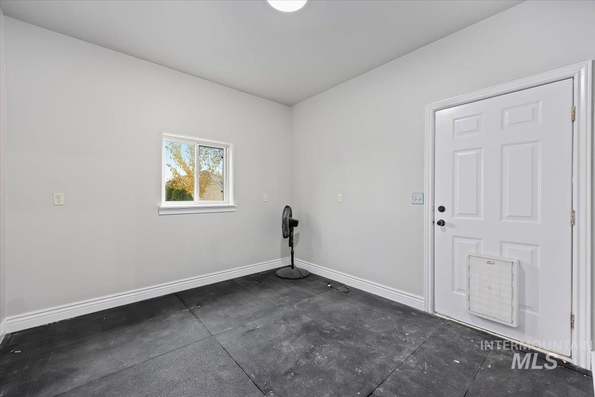 491 W 100 S, Paul, Idaho 83347, 4 Bedrooms, 2.5 Bathrooms, Residential For Sale, Price $399,900,MLS 98966900