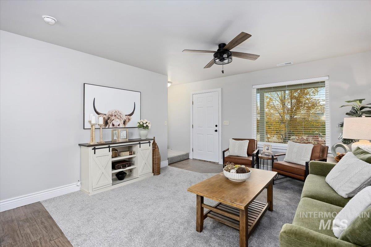 491 W 100 S, Paul, Idaho 83347, 4 Bedrooms, 2.5 Bathrooms, Residential For Sale, Price $399,900,MLS 98966900