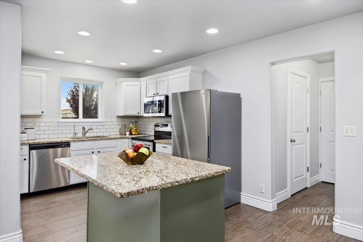 491 W 100 S, Paul, Idaho 83347, 4 Bedrooms, 2.5 Bathrooms, Residential For Sale, Price $399,900,MLS 98966900