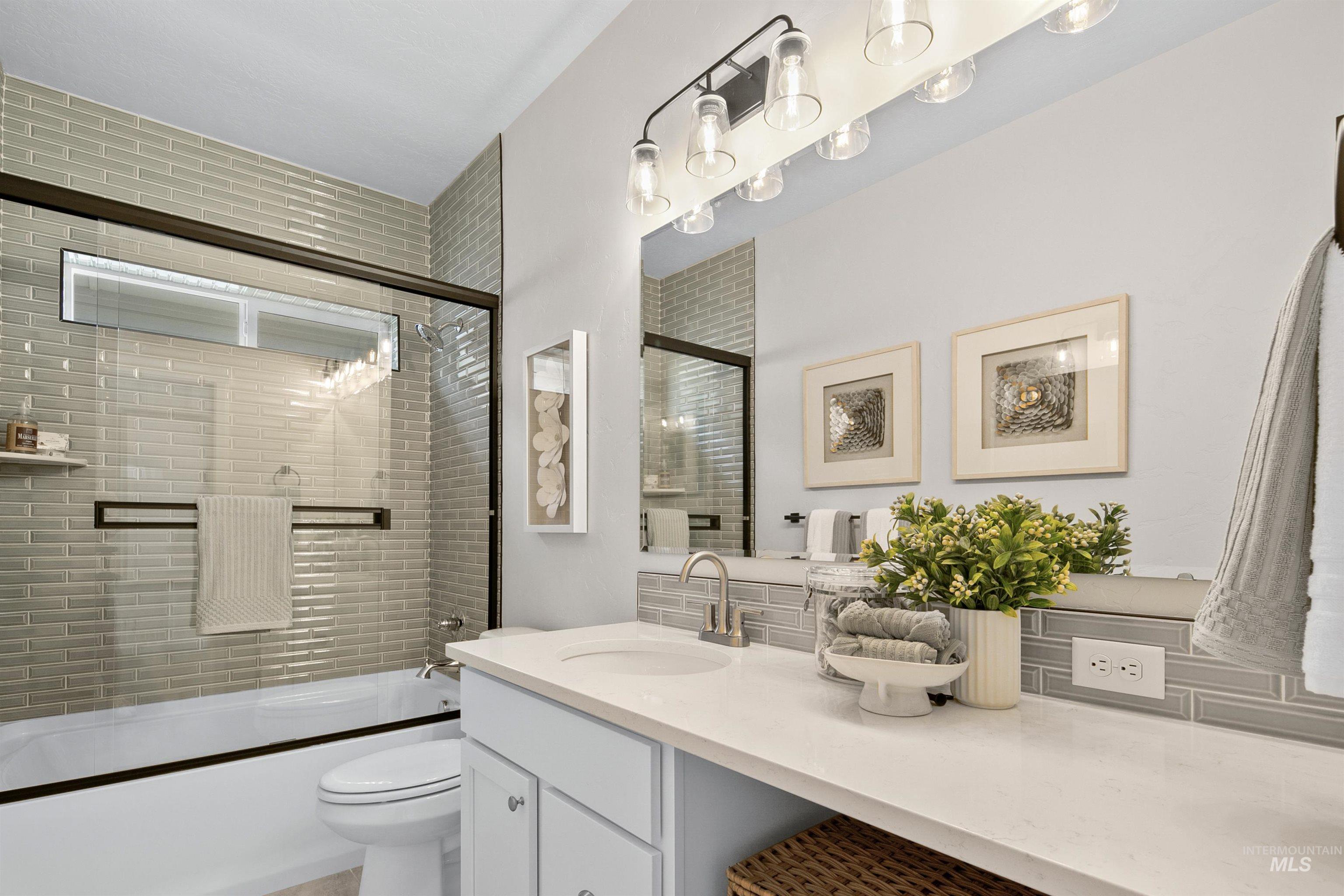 1584 SW Silverstone Ave, Mountain Home, Idaho 83647, 3 Bedrooms, 2 Bathrooms, Residential For Sale, Price $420,687,MLS 98966910