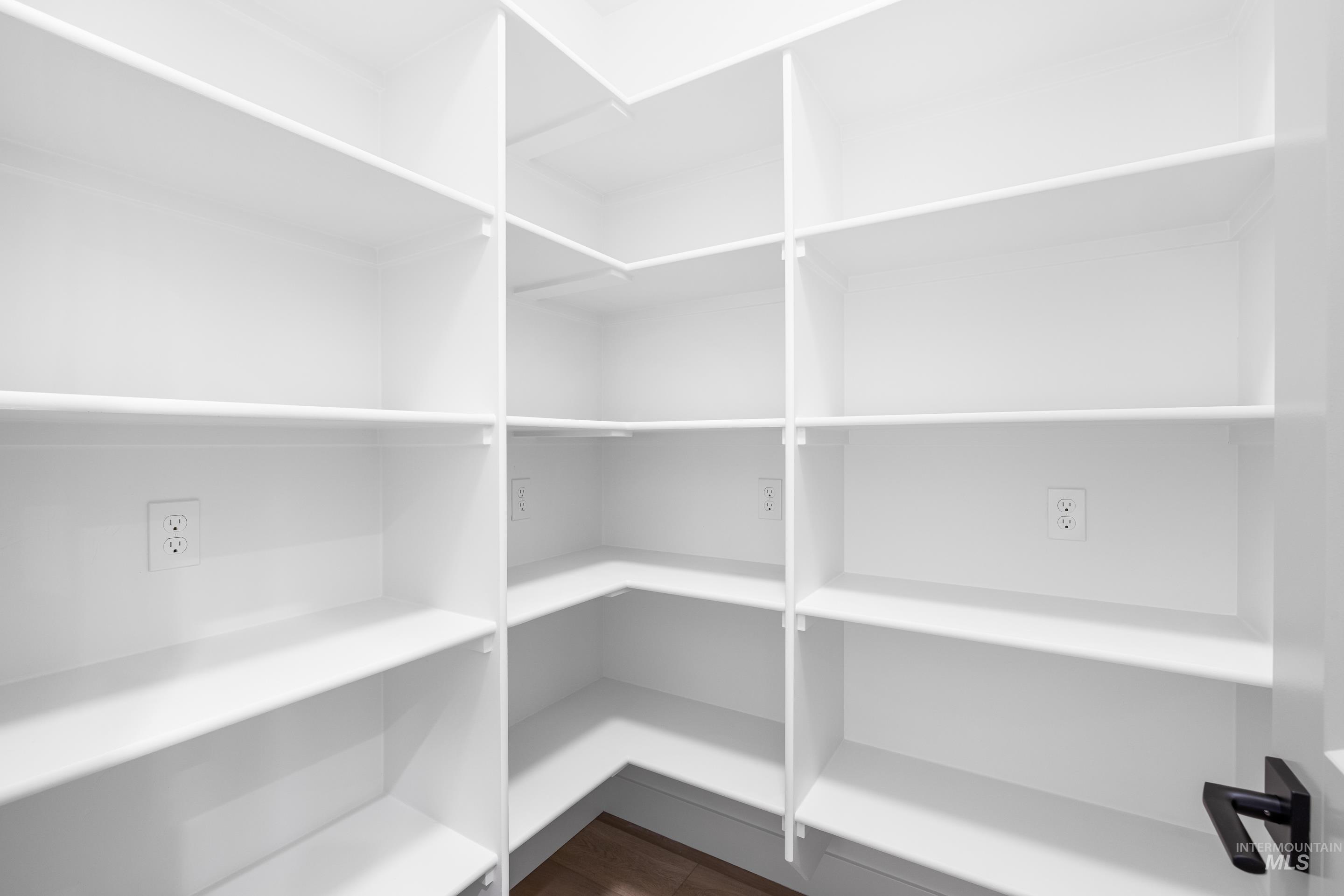 1279 E Andes Drive, Kuna, Idaho 83634, 3 Bedrooms, 3.5 Bathrooms, Residential For Sale, Price $729,900,MLS 98966939