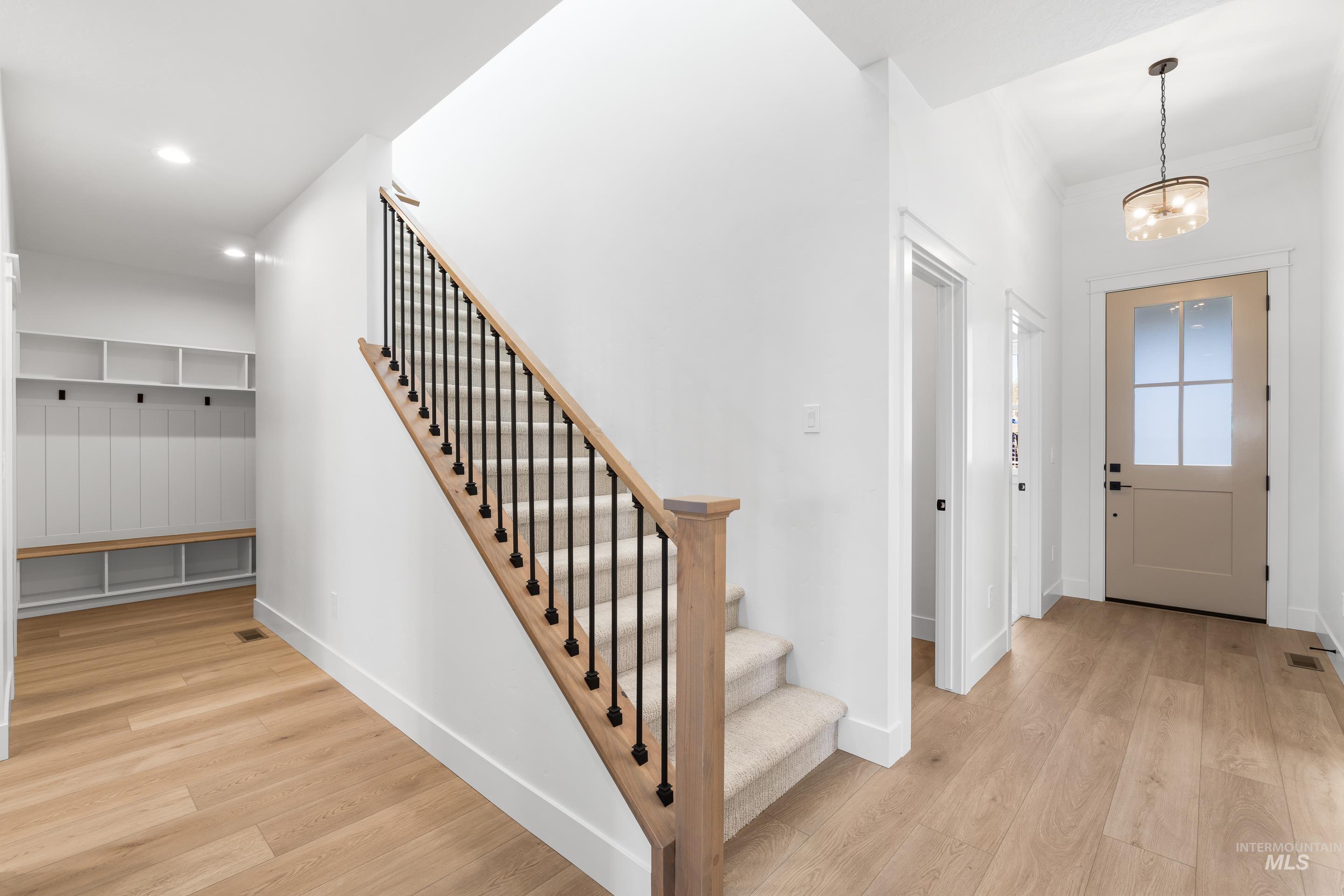 1279 E Andes Drive, Kuna, Idaho 83634, 3 Bedrooms, 3.5 Bathrooms, Residential For Sale, Price $729,900,MLS 98966939