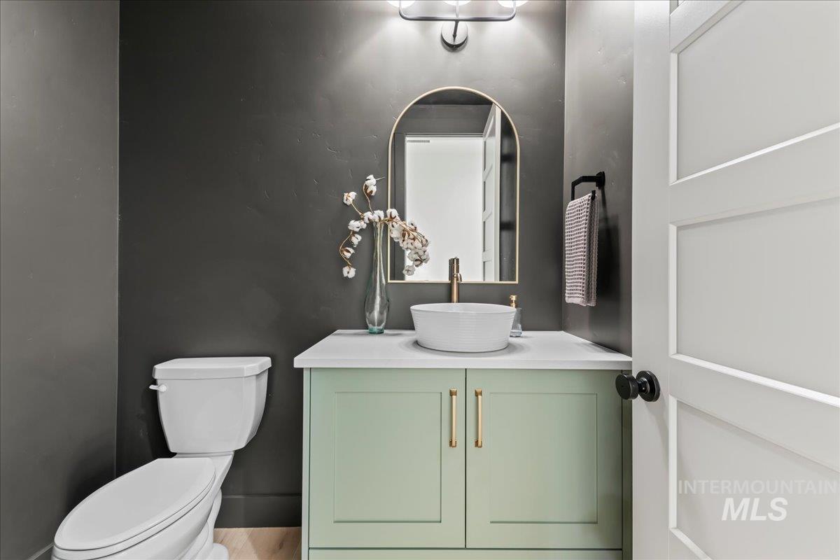 9580 S Prairie Falcon Ave., Nampa, Idaho 83686, 4 Bedrooms, 4.5 Bathrooms, Residential For Sale, Price $1,199,900,MLS 98966945