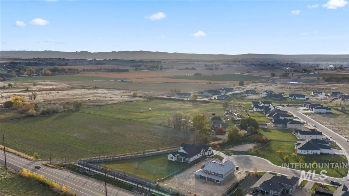 9580 S Prairie Falcon Ave., Nampa, Idaho 83686, 4 Bedrooms, 4.5 Bathrooms, Residential For Sale, Price $1,199,900,MLS 98966945