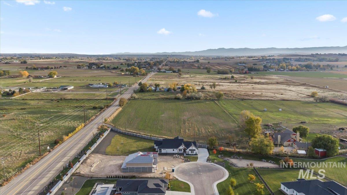 9580 S Prairie Falcon Ave., Nampa, Idaho 83686, 4 Bedrooms, 4.5 Bathrooms, Residential For Sale, Price $1,199,900,MLS 98966945